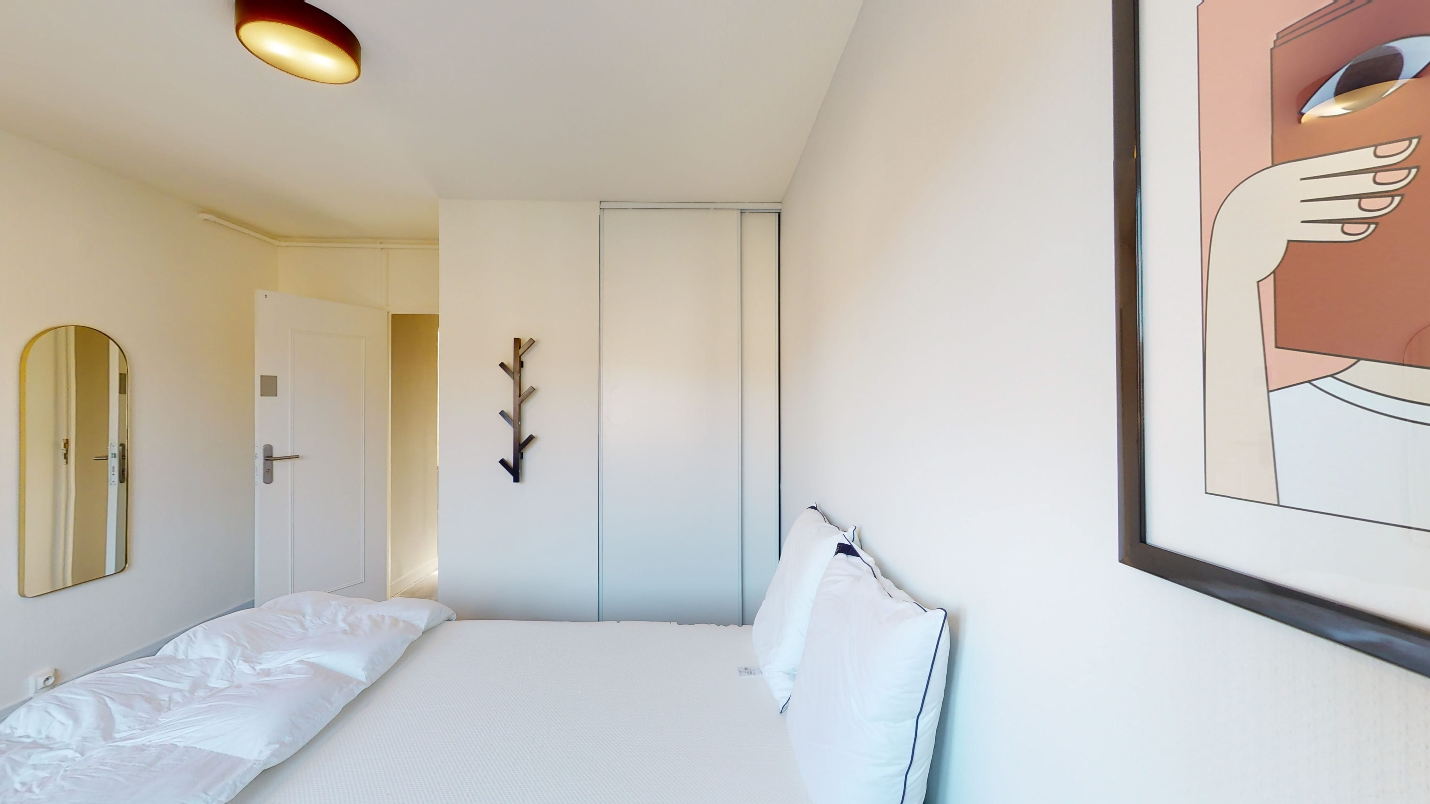  Room 1  -  Lille Allard Dugauquier  - Gallery -  3