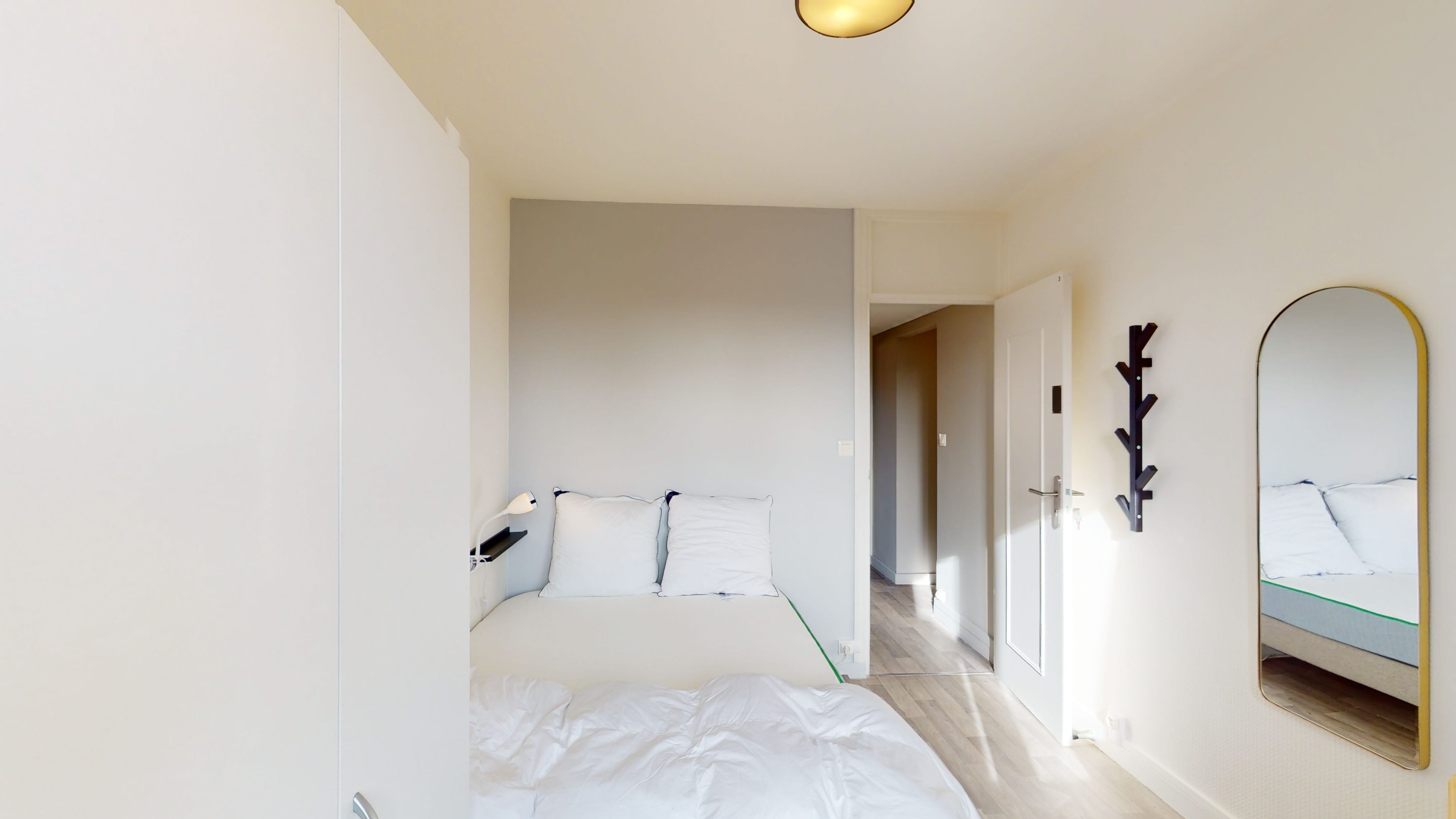  Room 3  -  Lille Allard Dugauquier  - Gallery -  2
