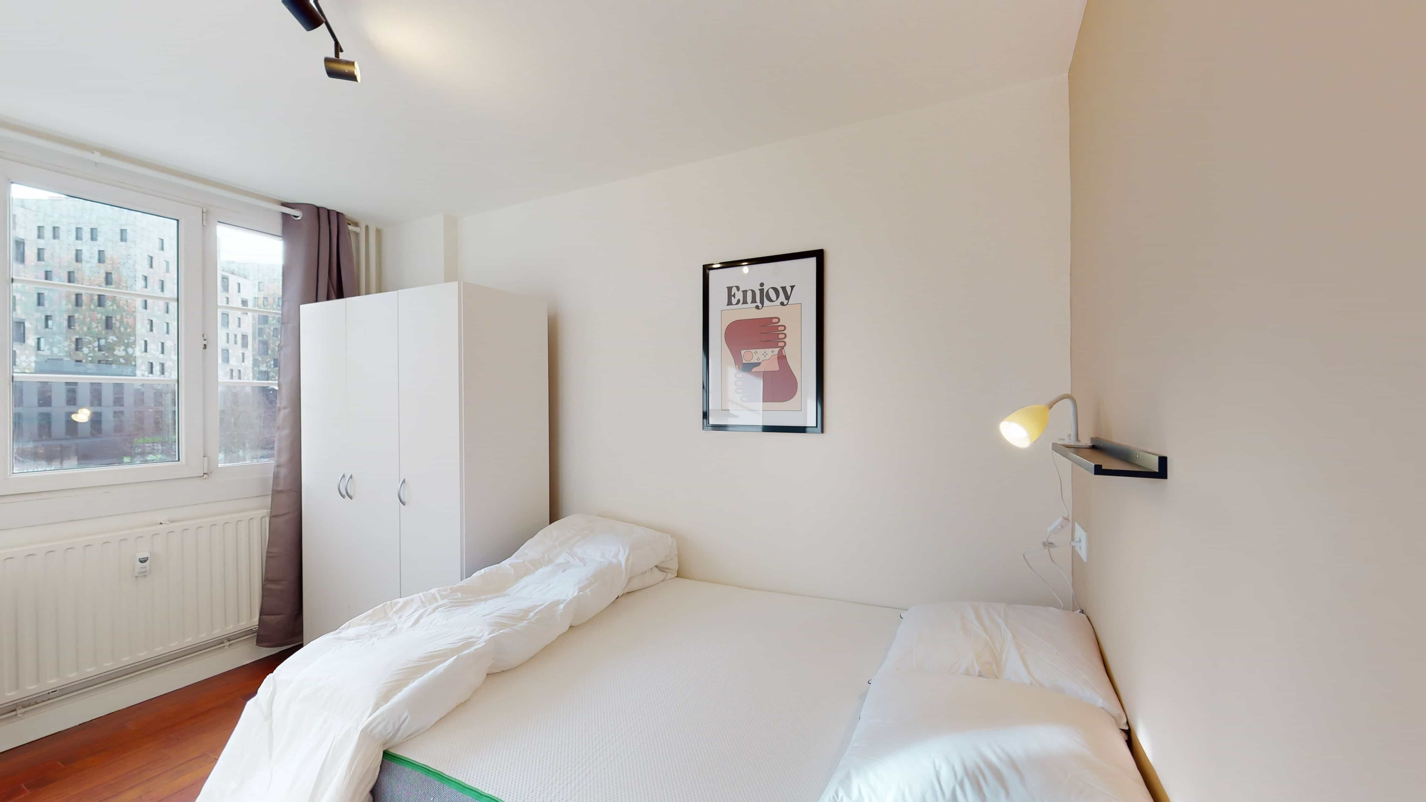  Room 2  -  Lille Hoover 4  - Gallery -  6