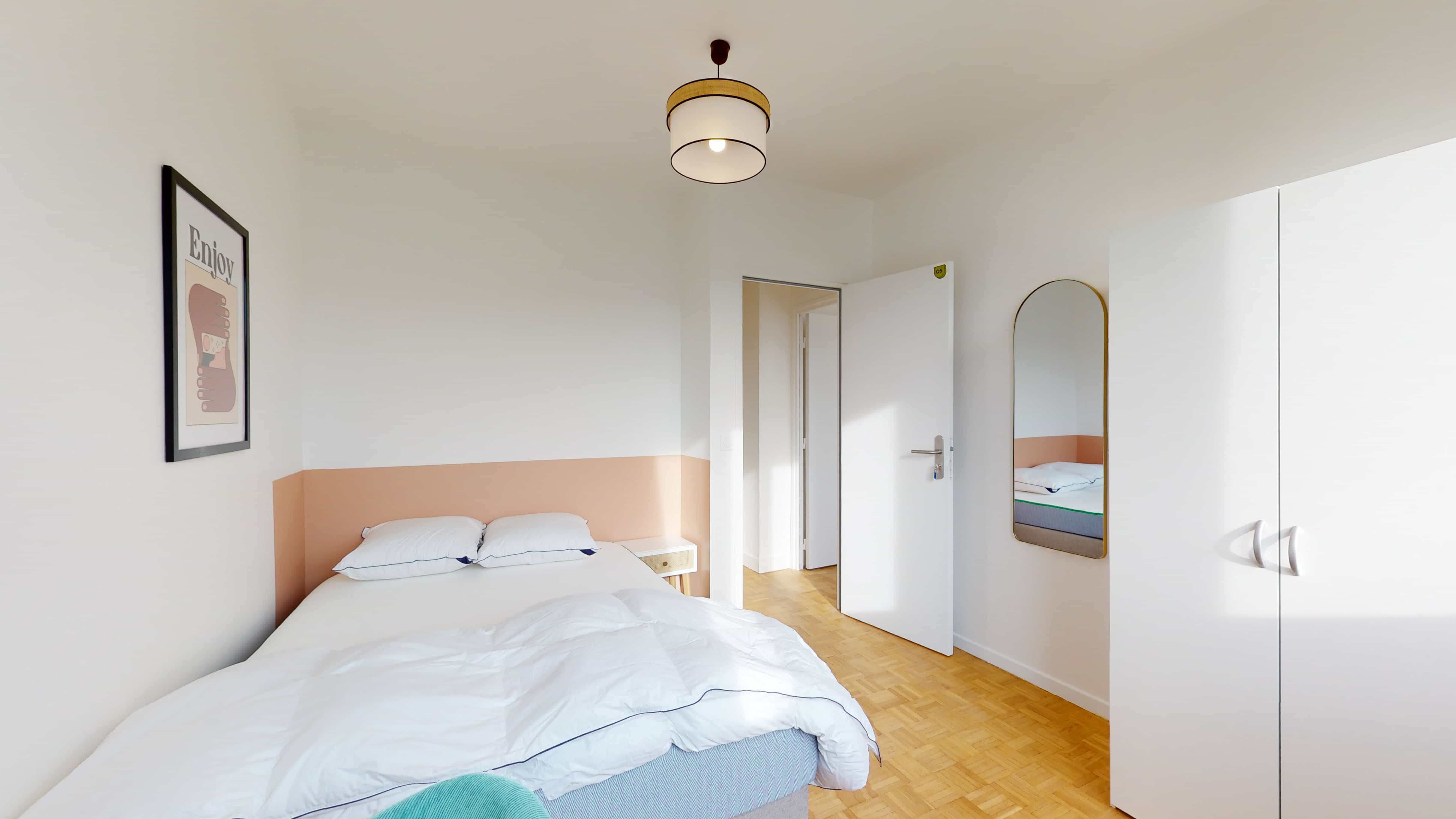  Room 5  -  Colombes Audra 1  - Gallery -  1