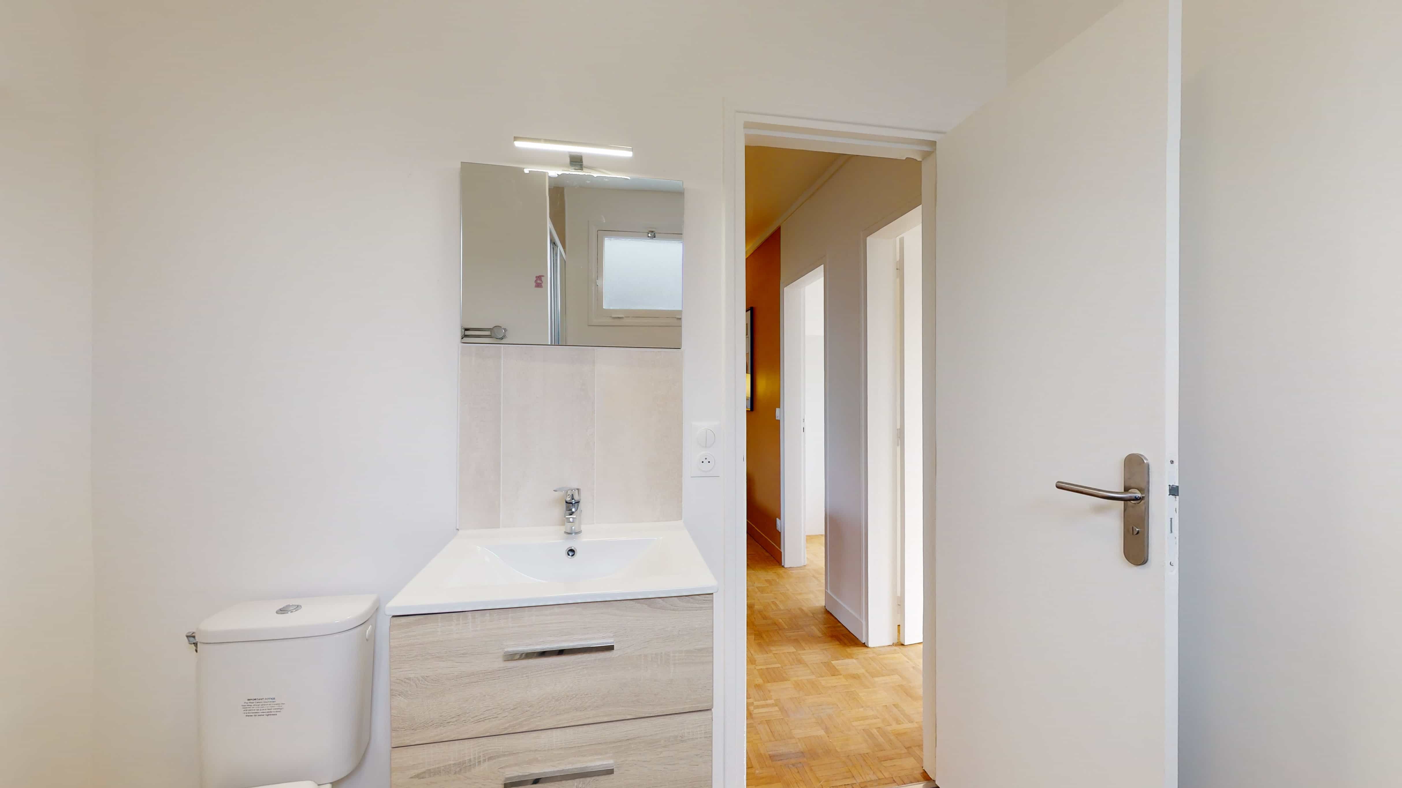  Room 5  -  Colombes Audra 1  - Gallery -  10