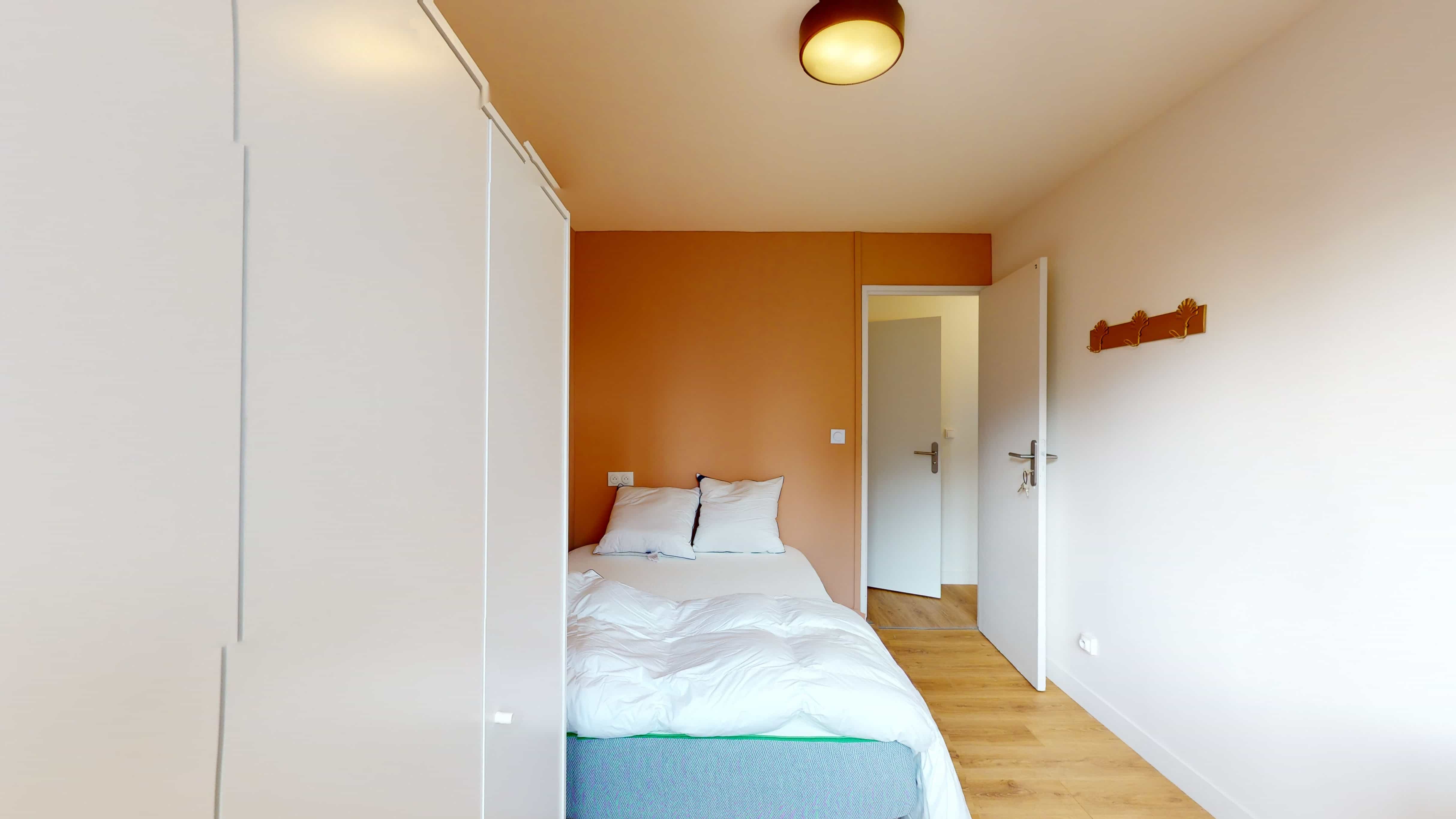  Room 2  -  Lille Hoover 3  - Gallery -  1