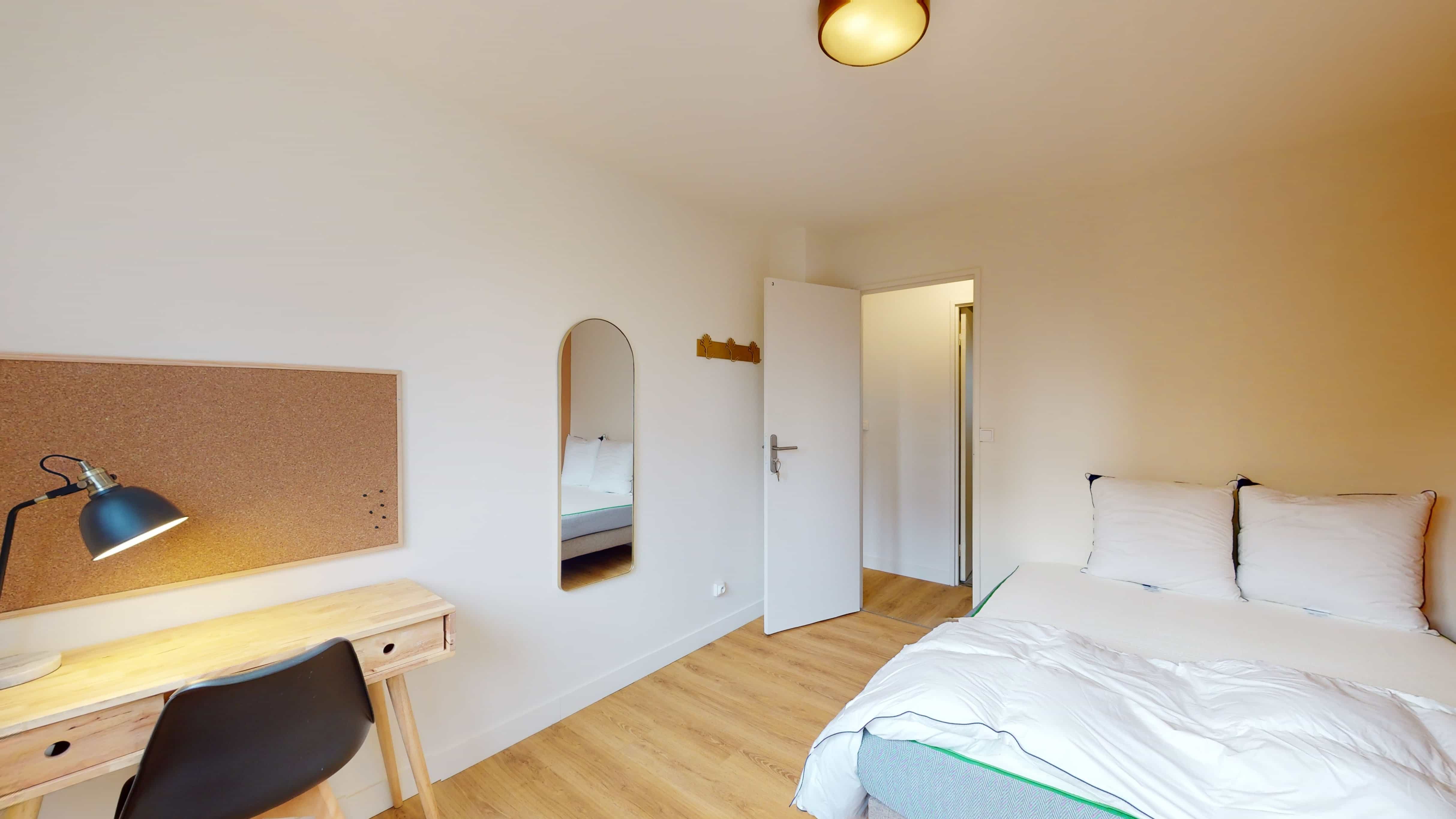  Room 3  -  Lille Hoover 3  - Gallery -  3