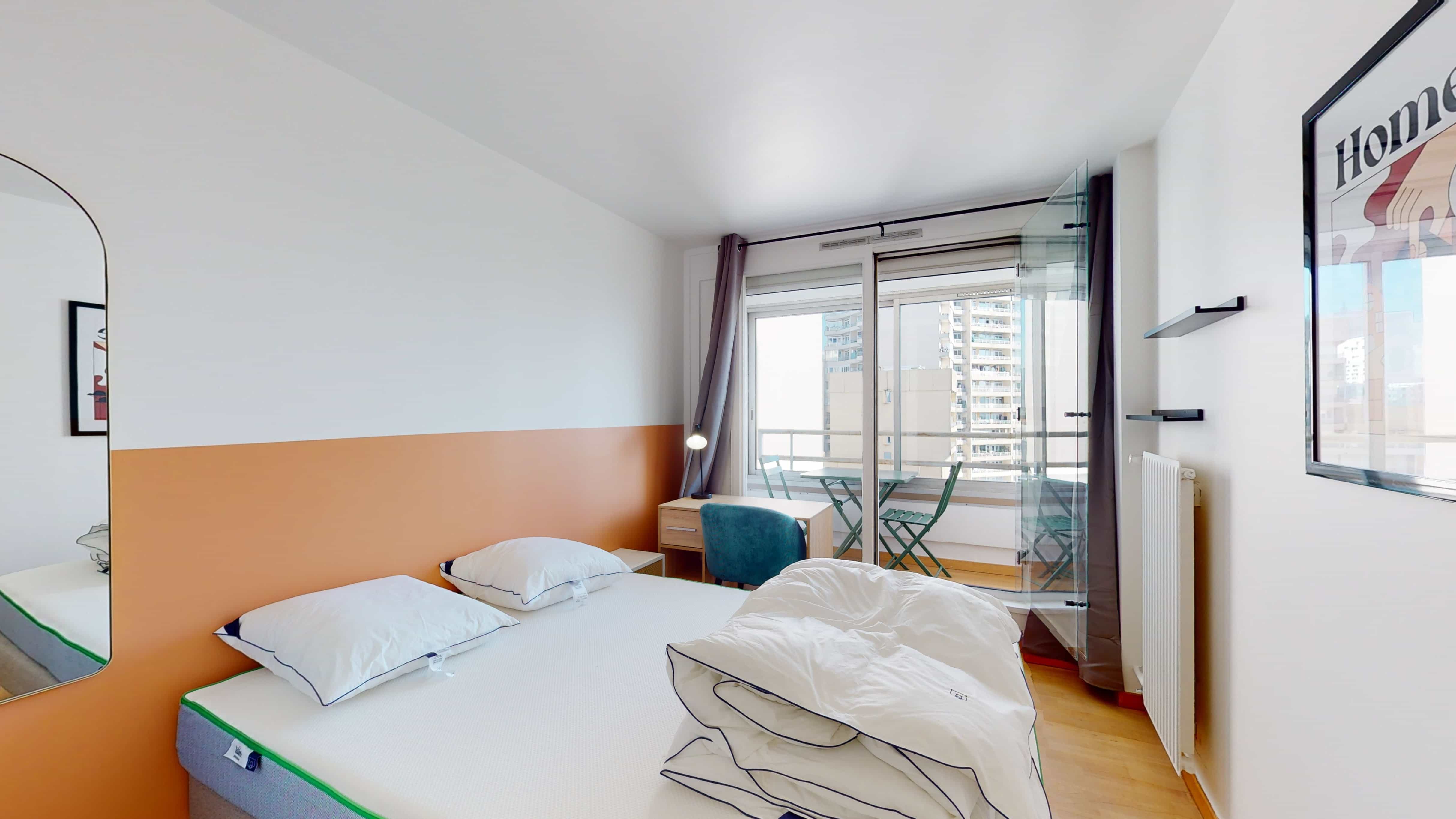 Room 1 - 1