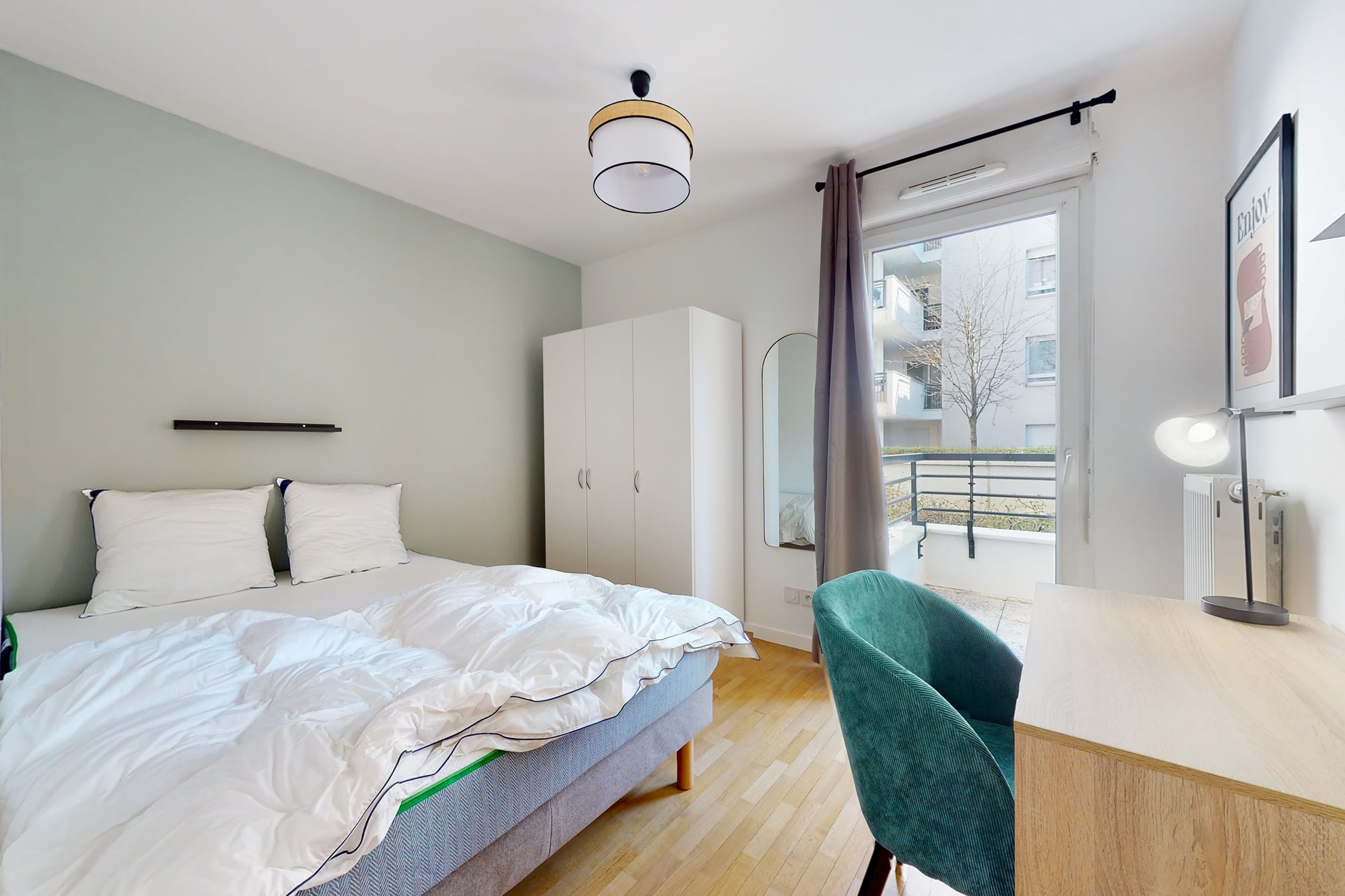  Room 1  -  Massy Cavelier  - Gallery -  1