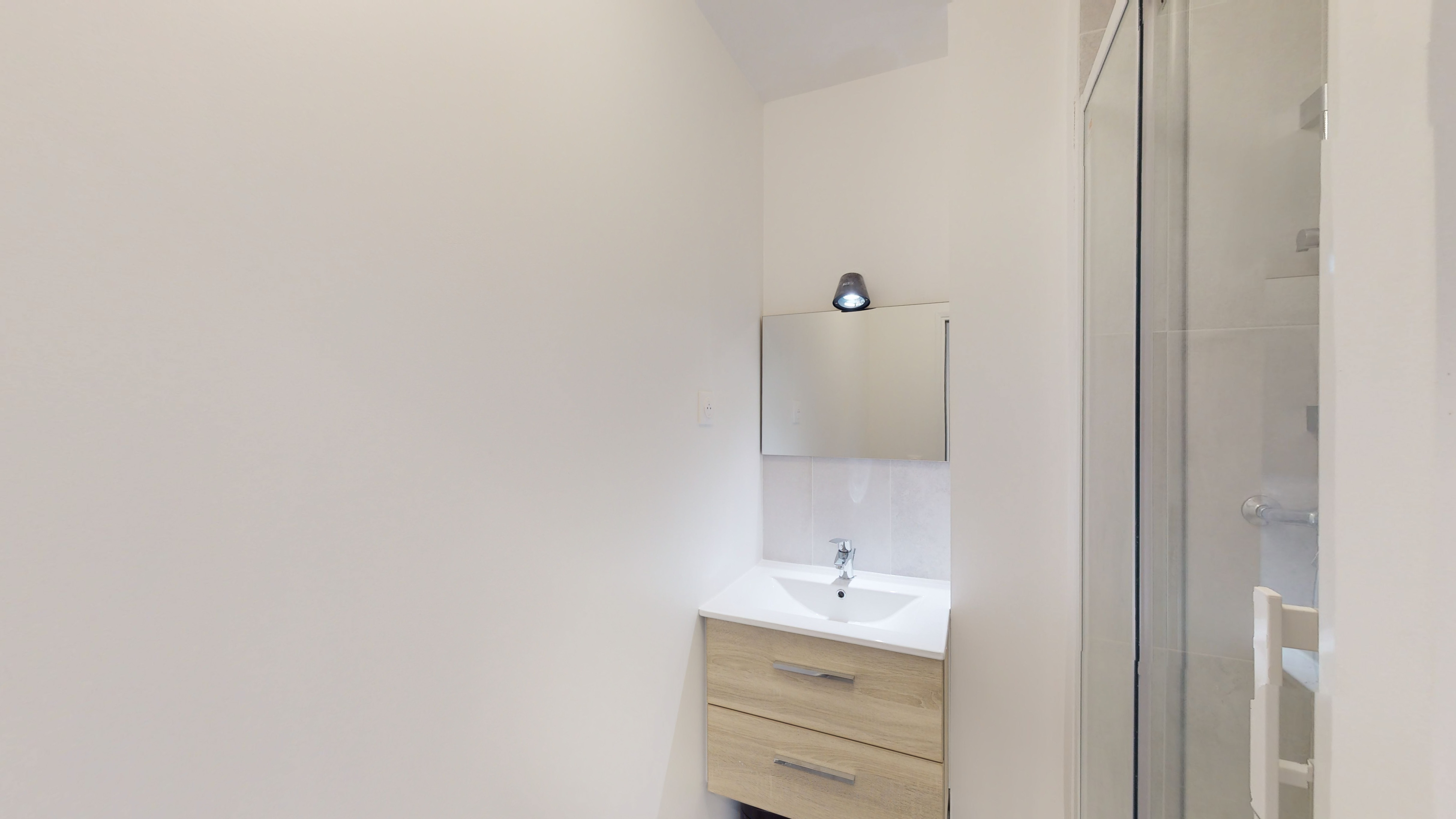 Room 1 - Nantes Robert Schuman - Gallery - 6