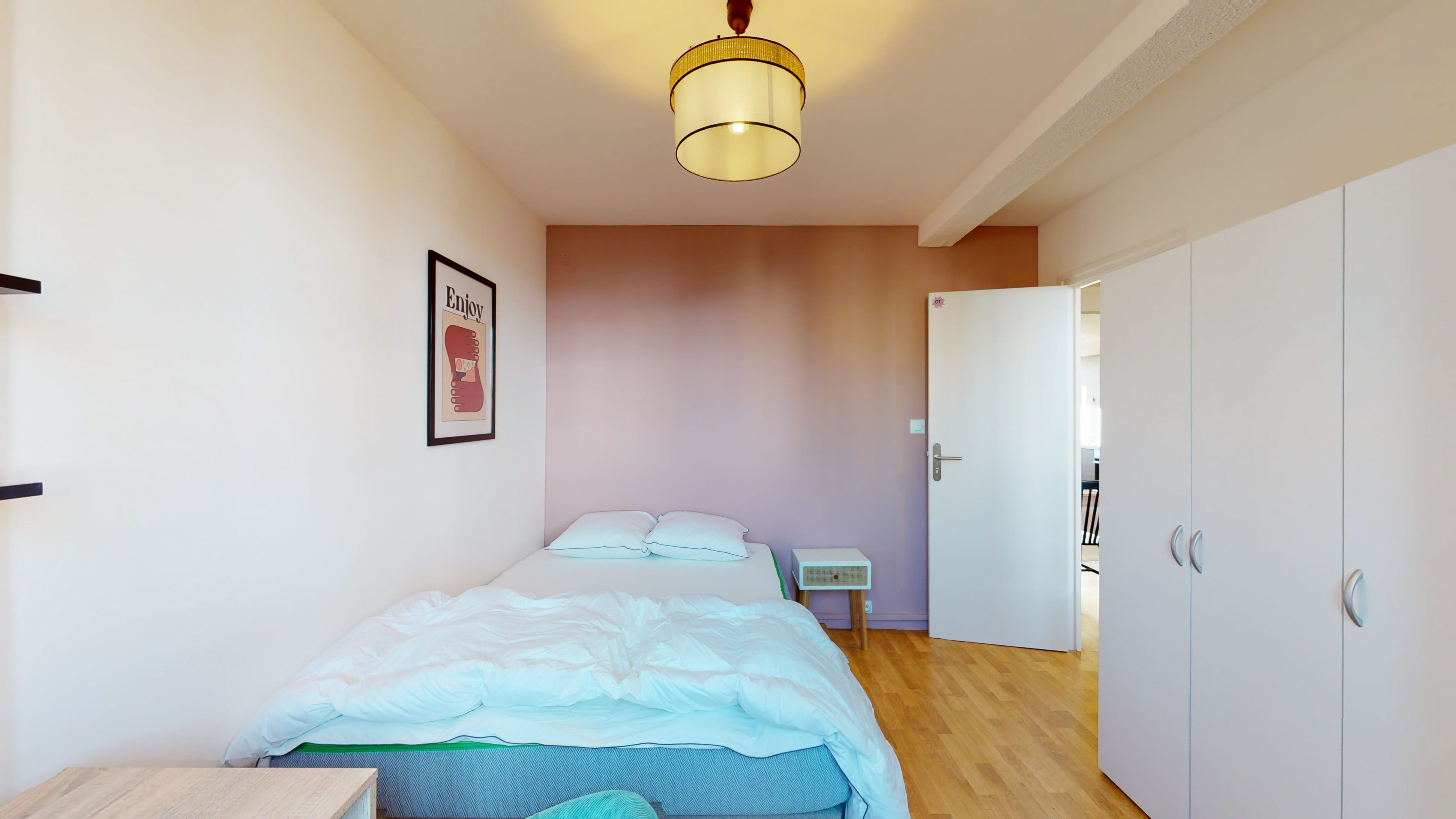  Room 1  -  Lille Hoover 5  - Gallery -  5