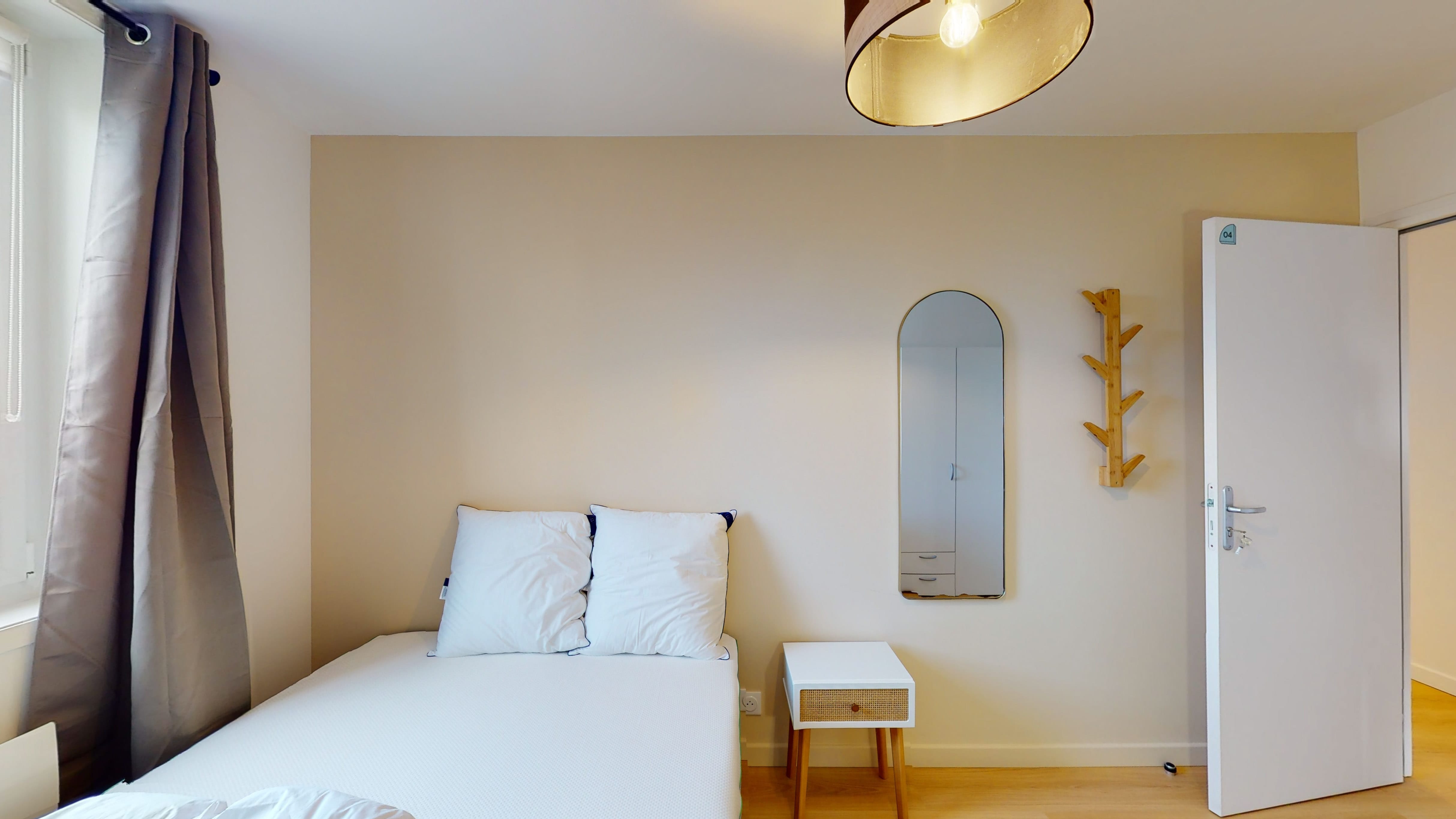  Room 4  -  Lille Marbrerie  - Gallery -  3
