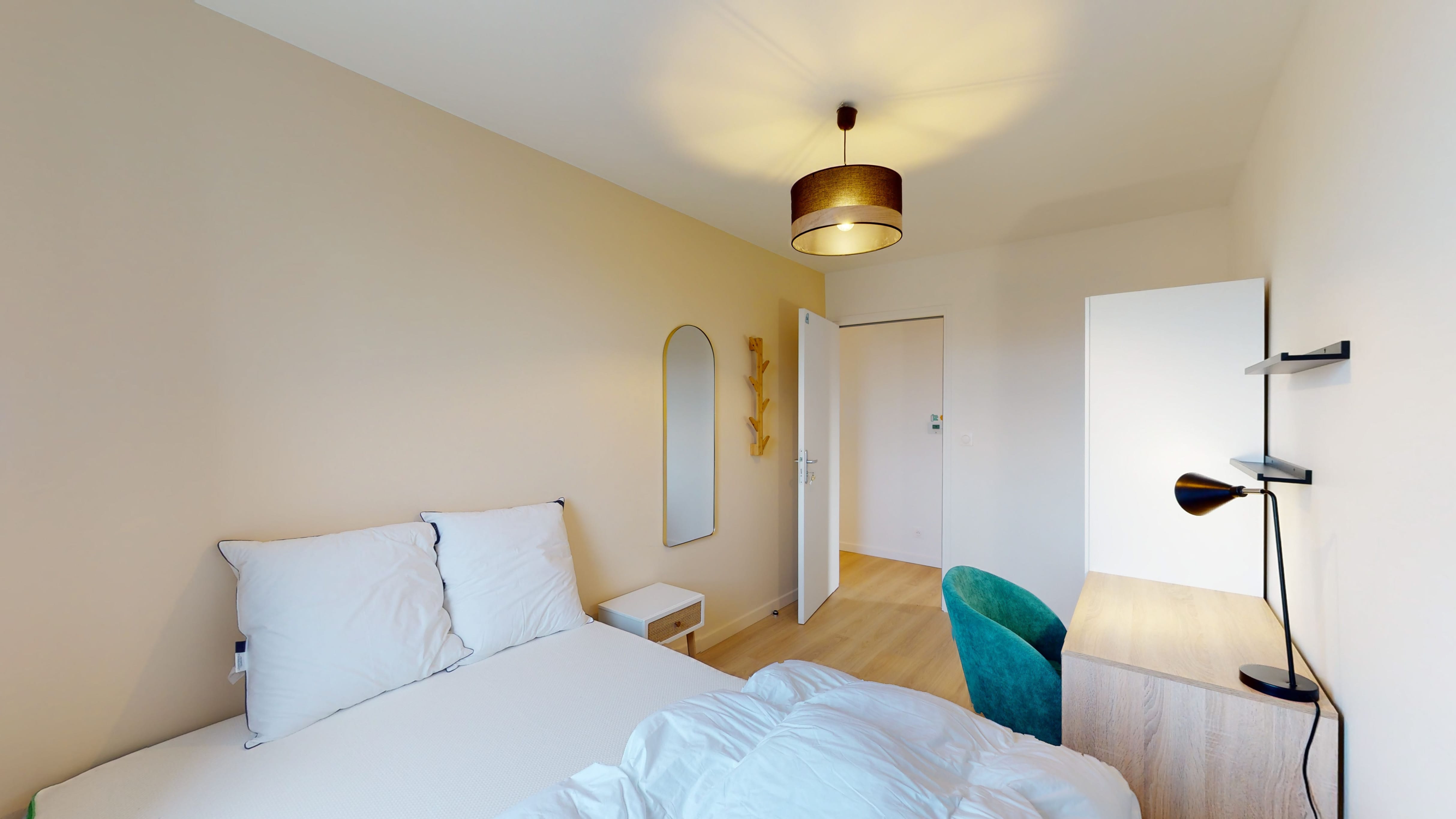  Room 4  -  Lille Marbrerie  - Gallery -  1