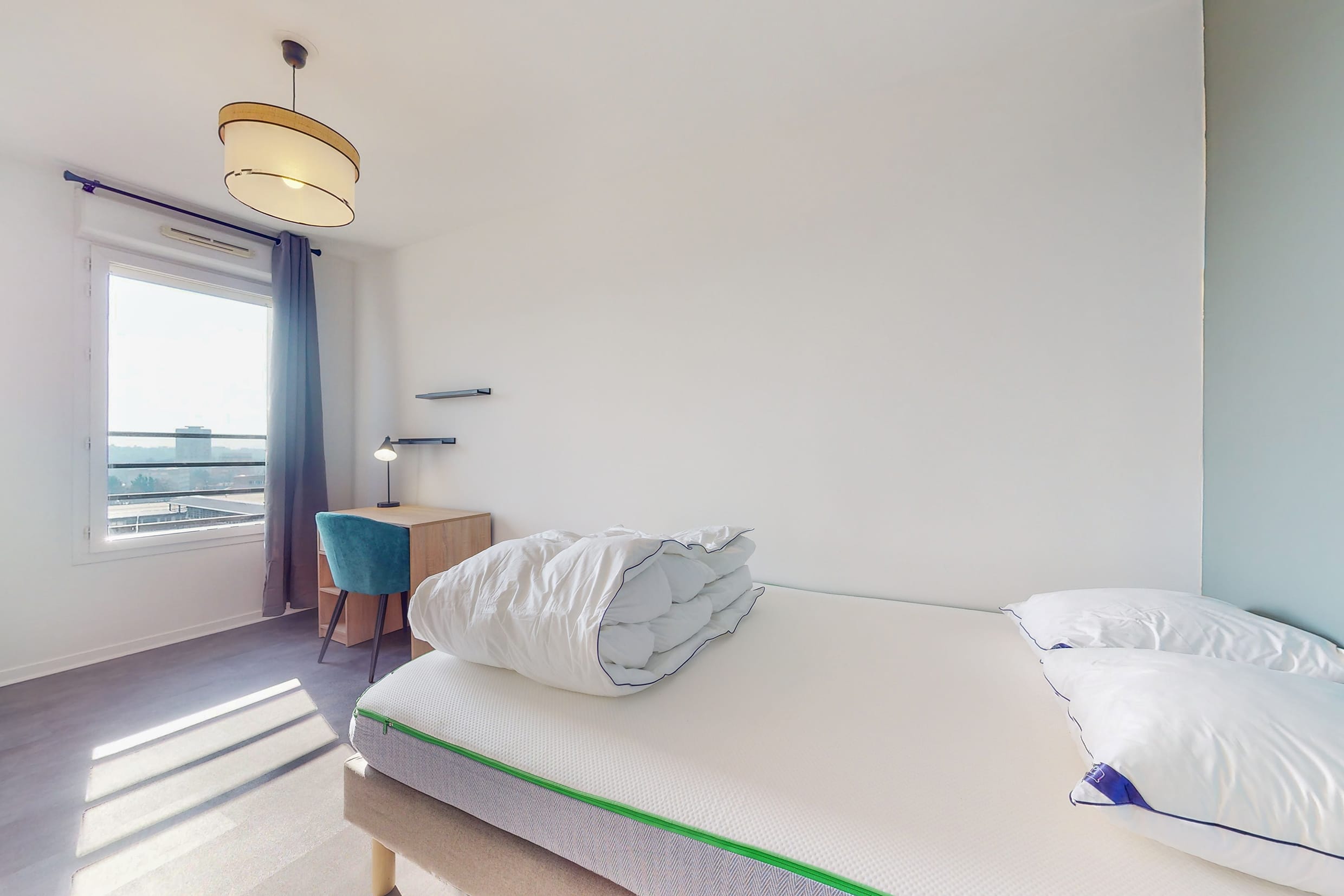 Room 4 - 2