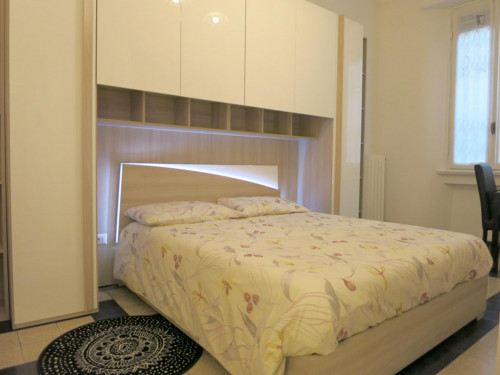 2-bedroom flat near Porta Vittoria