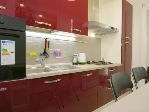 2-bedroom flat near Porta Vittoria