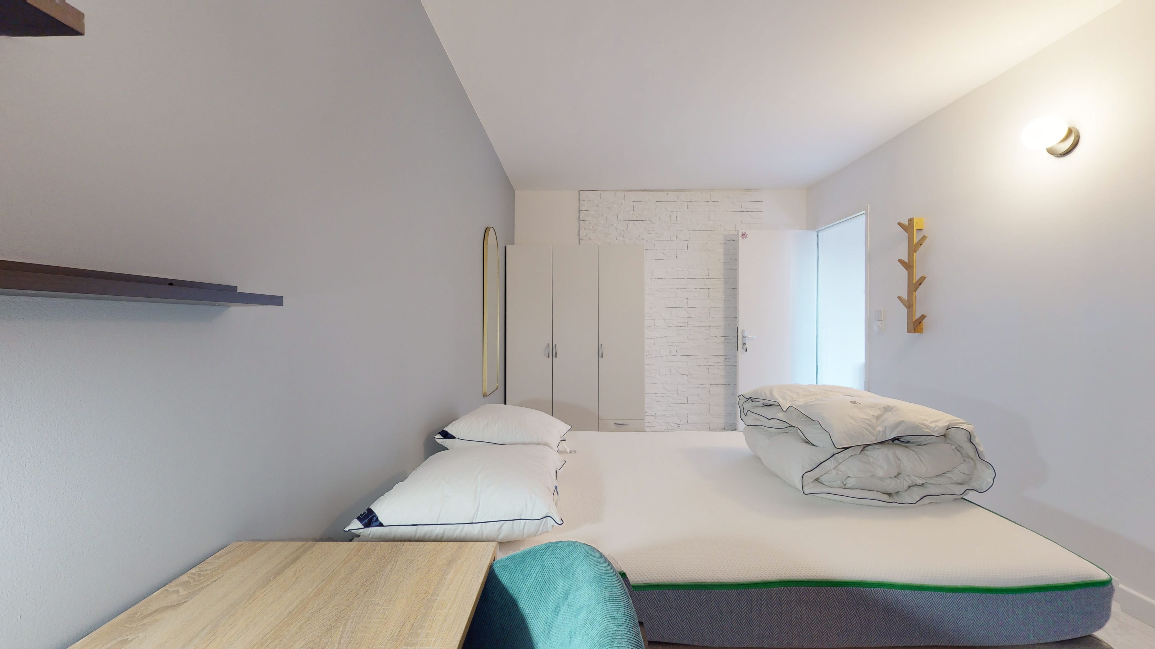  Room 1  -  Montpellier Camargue  - Gallery -  3