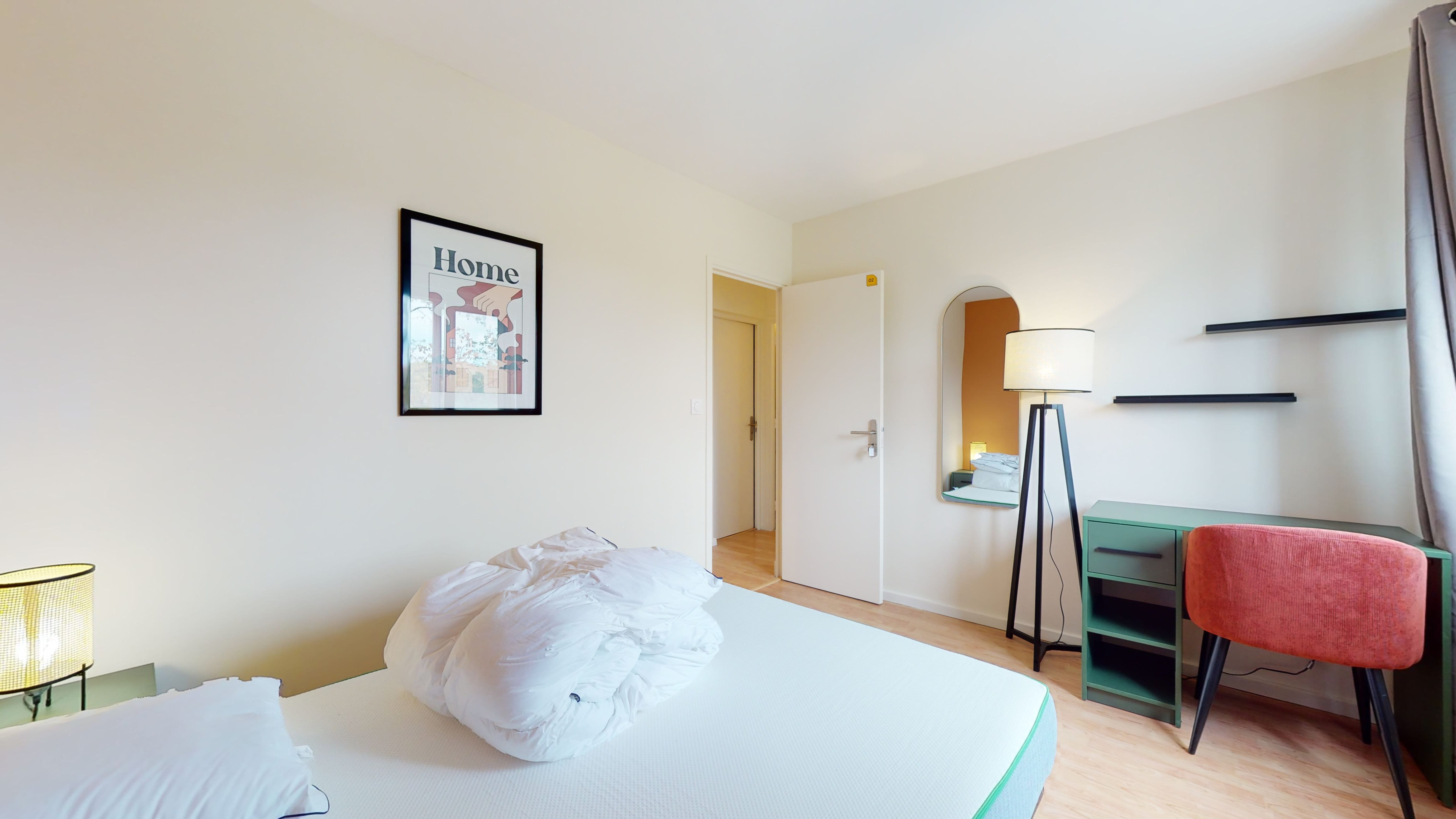  Room 2  -  Montpellier Flahault  - Gallery -  3