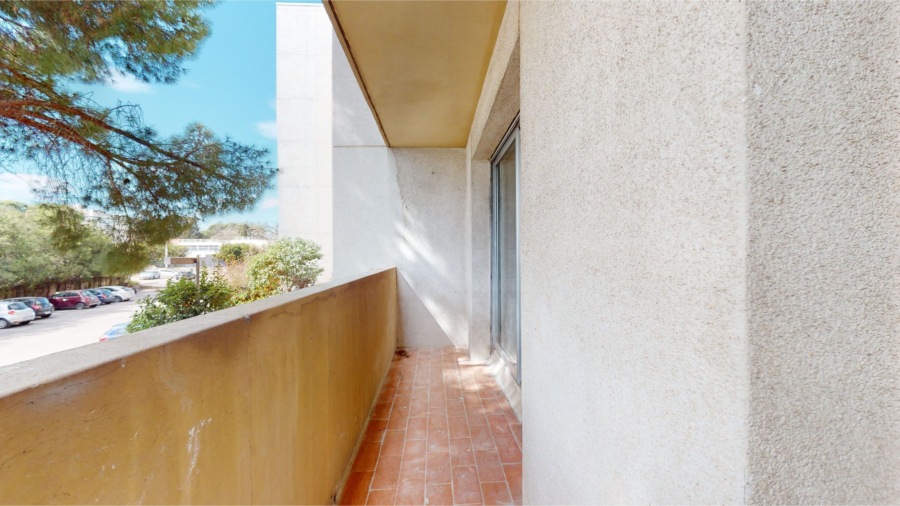  Room 4  -  Montpellier Flahault  - Gallery -  1