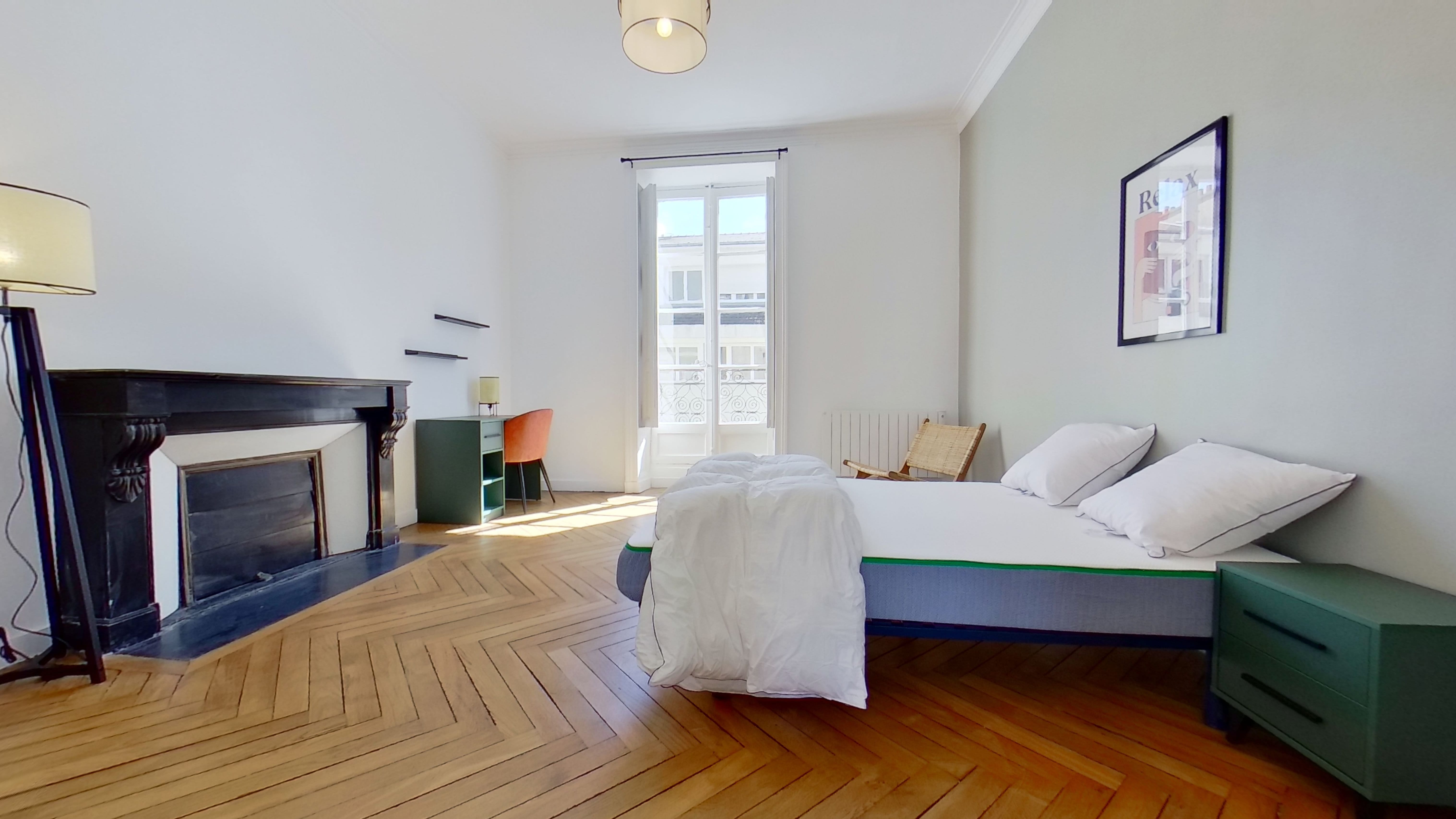 Room 3 - Nantes Alger - Gallery - 1