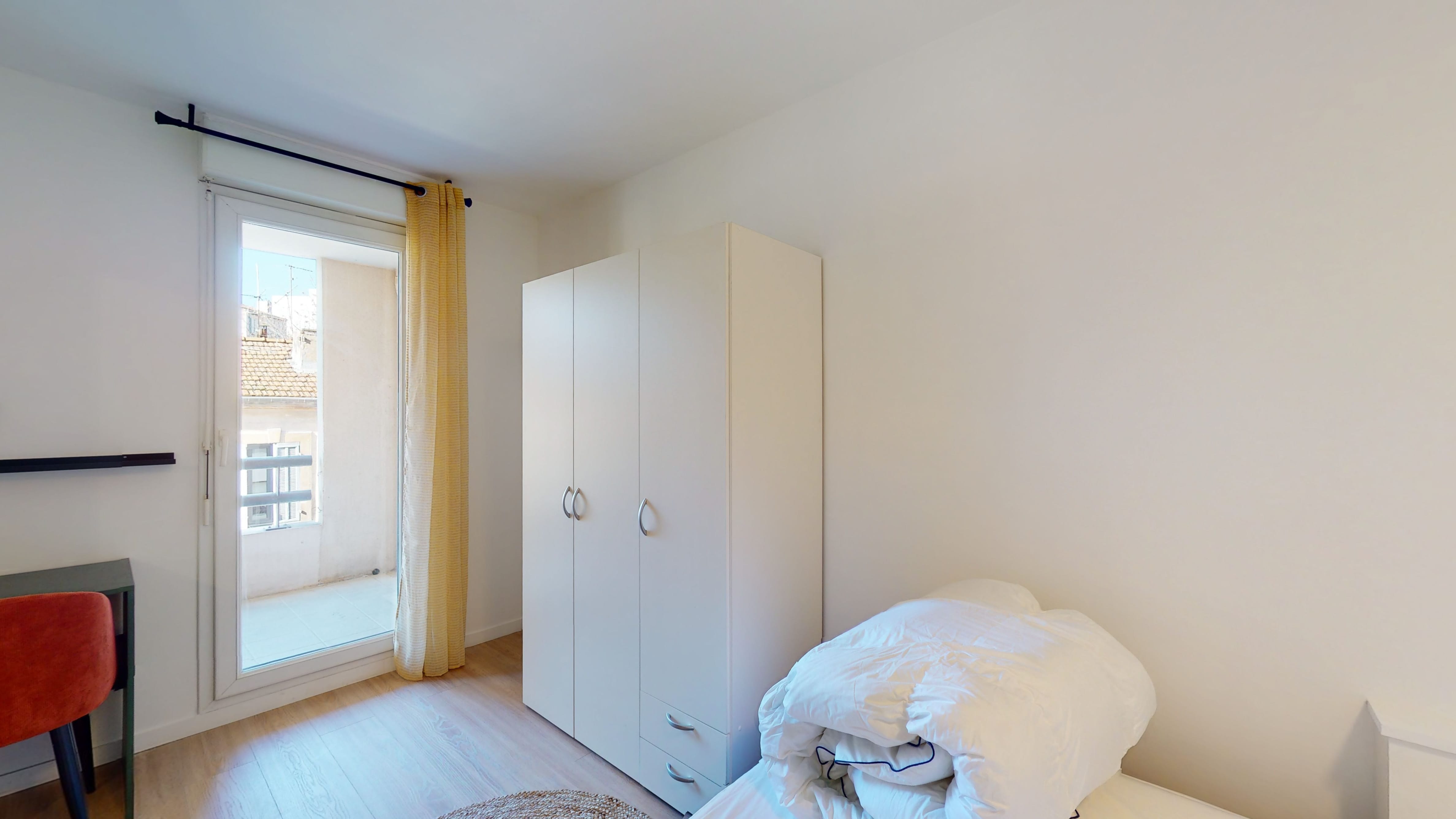 Room 4 - 2
