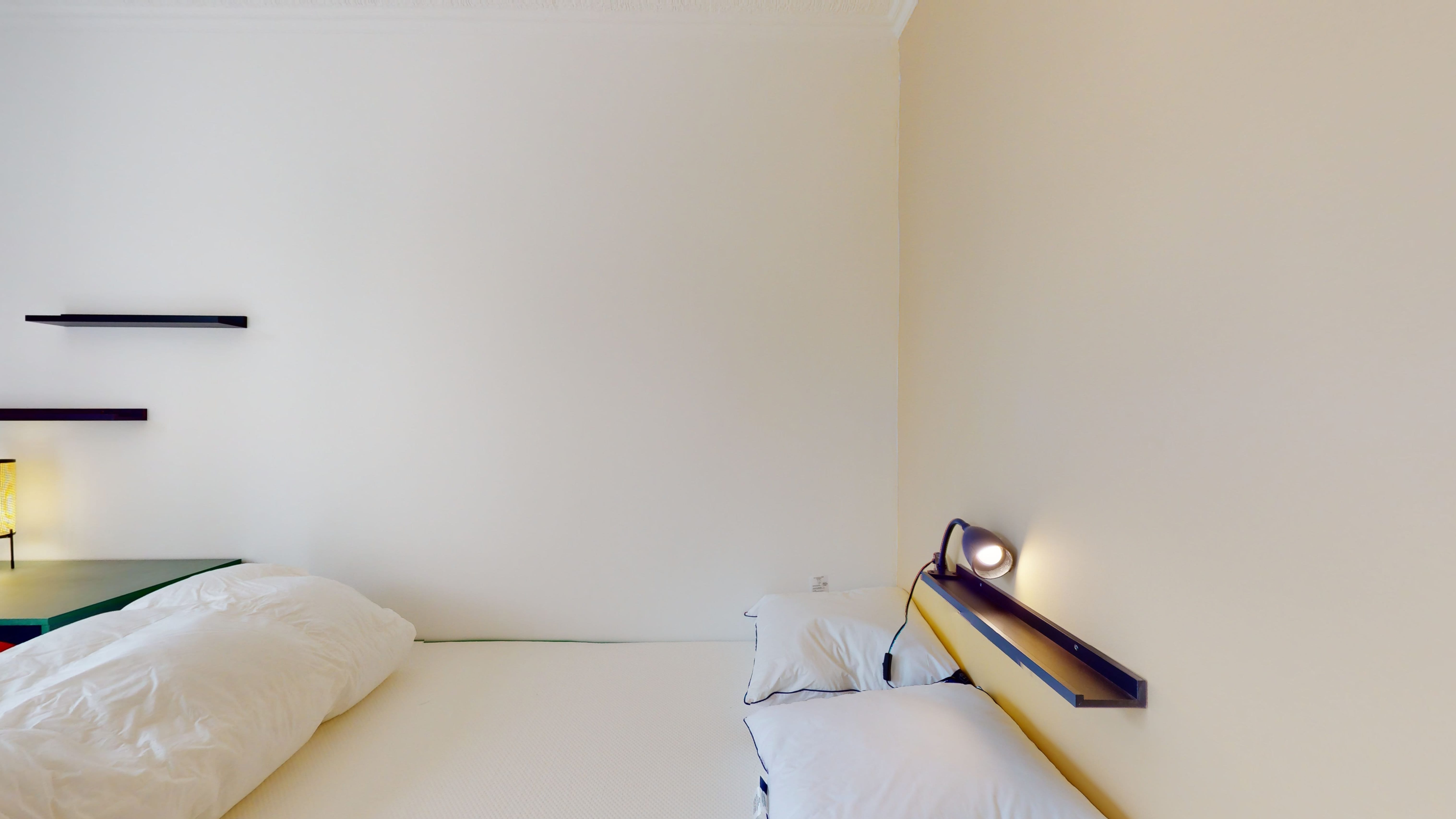 Room 2 - 1