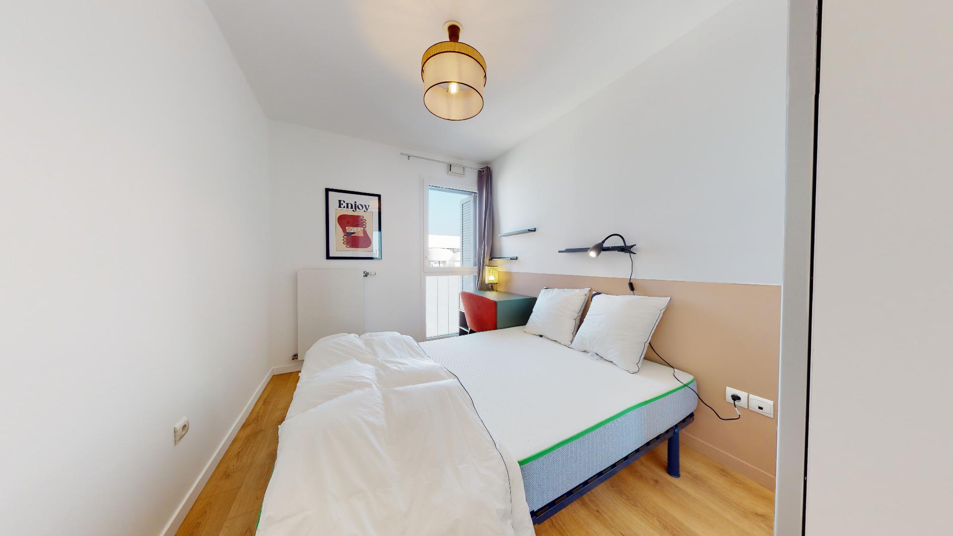 Room 2 - 3