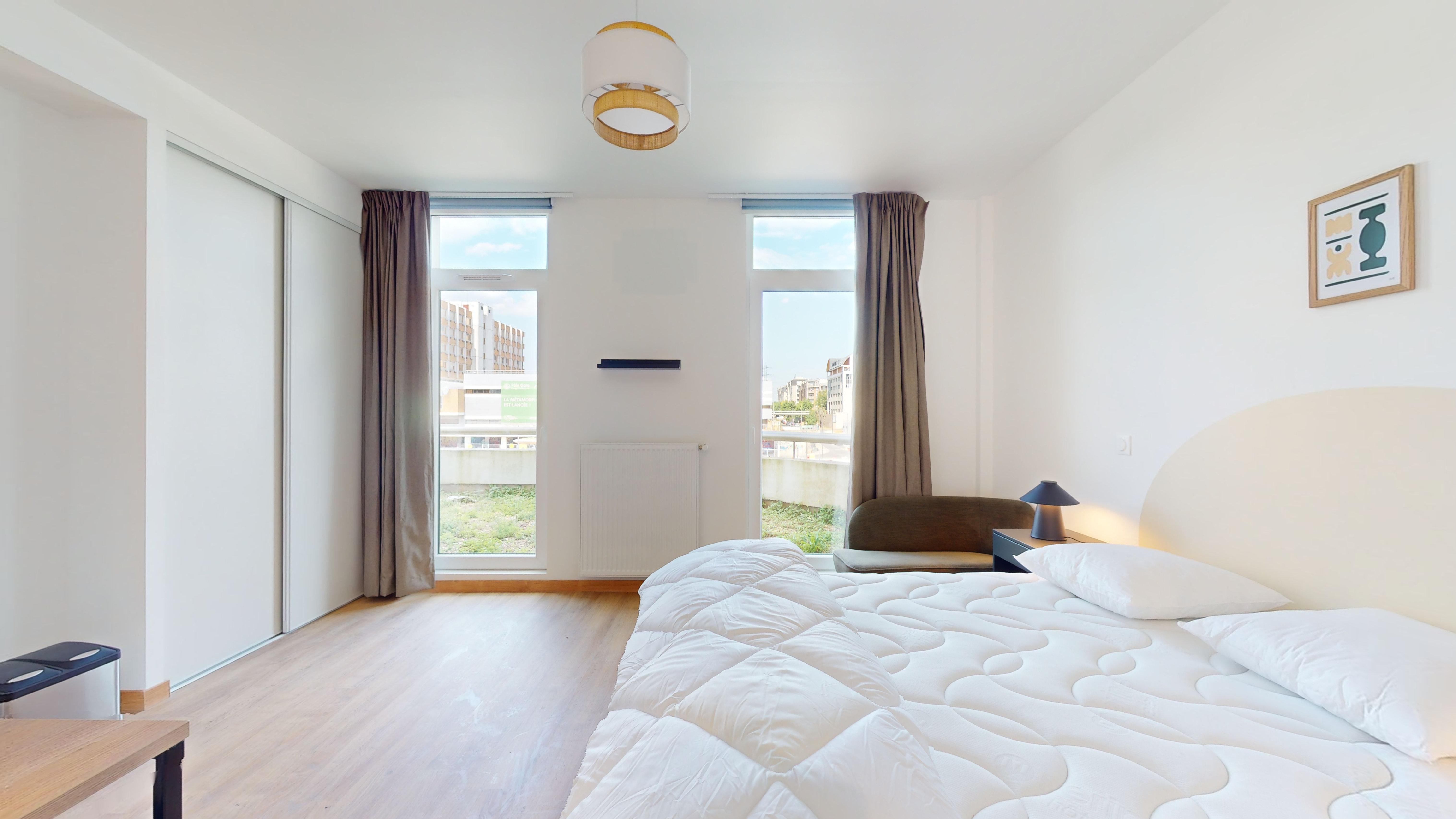 Studio For Two People - 8 - 3