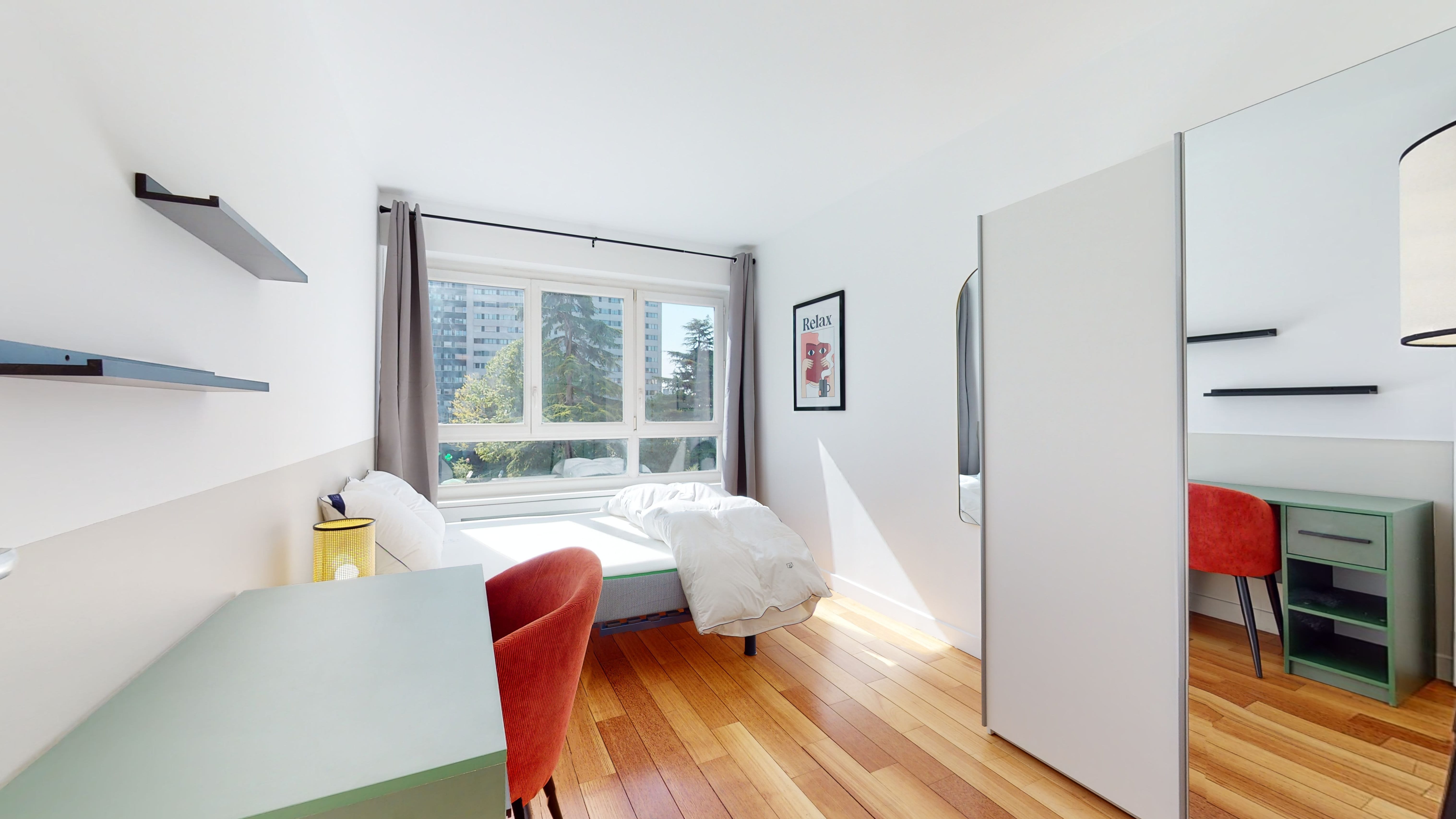  Room 2  -  Courbevoie Baudin  - Gallery -  7