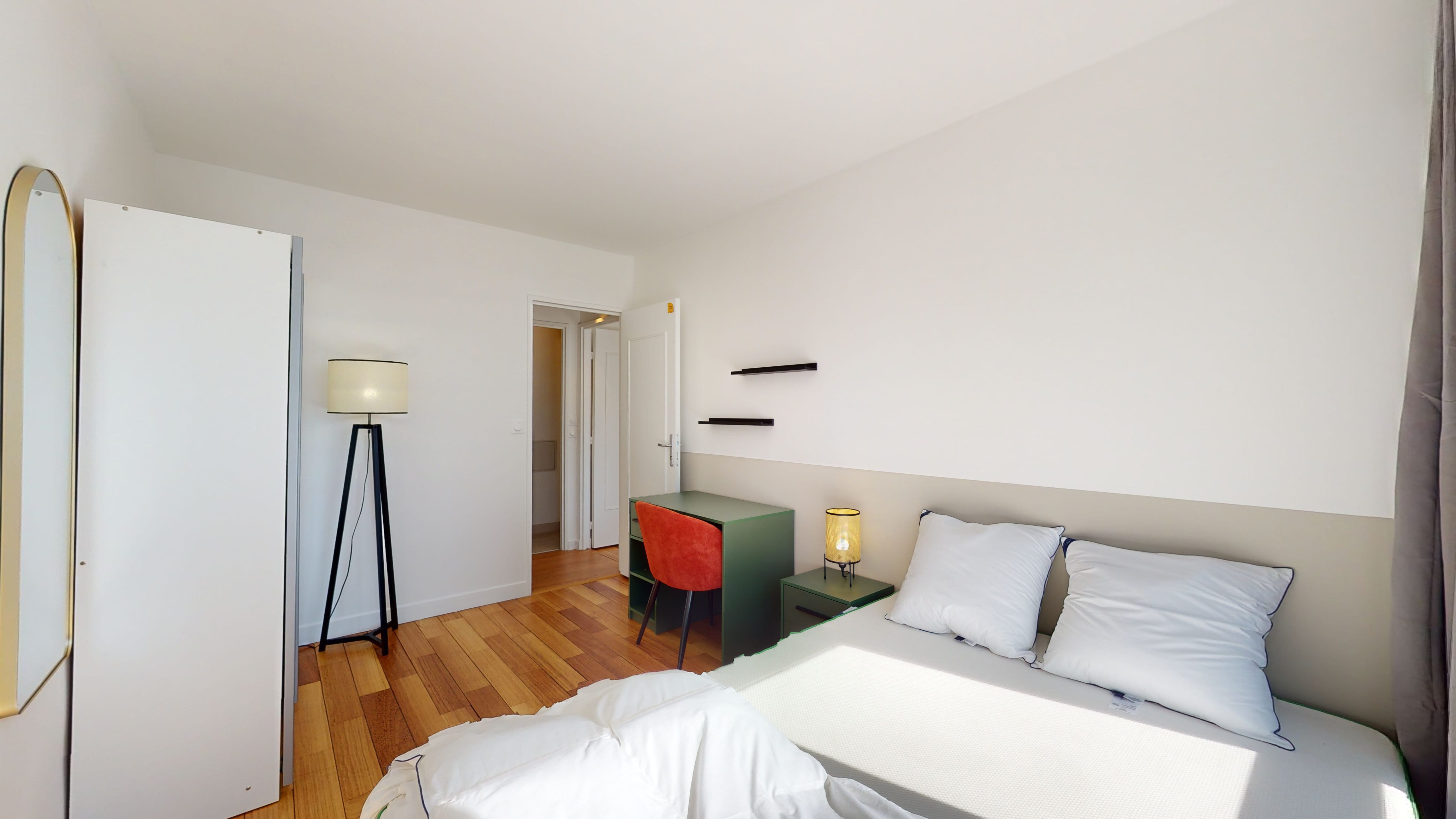  Room 2  -  Courbevoie Baudin  - Gallery -  4