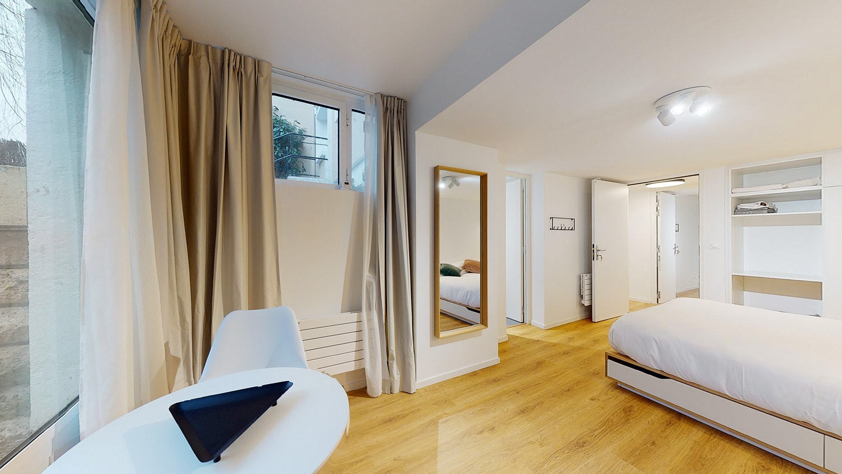  Studio For One Person - 2  -  Moulin  - Gallery -  2