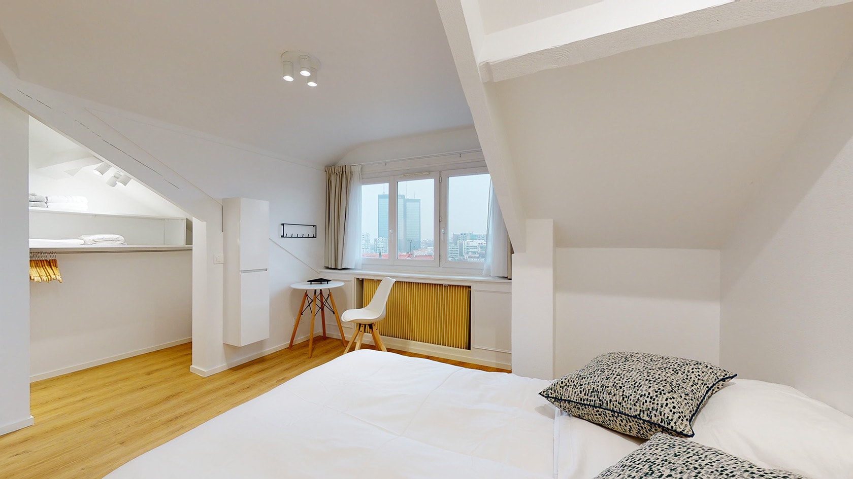  Room For One Person - 10  -  Moulin  - Gallery -  3