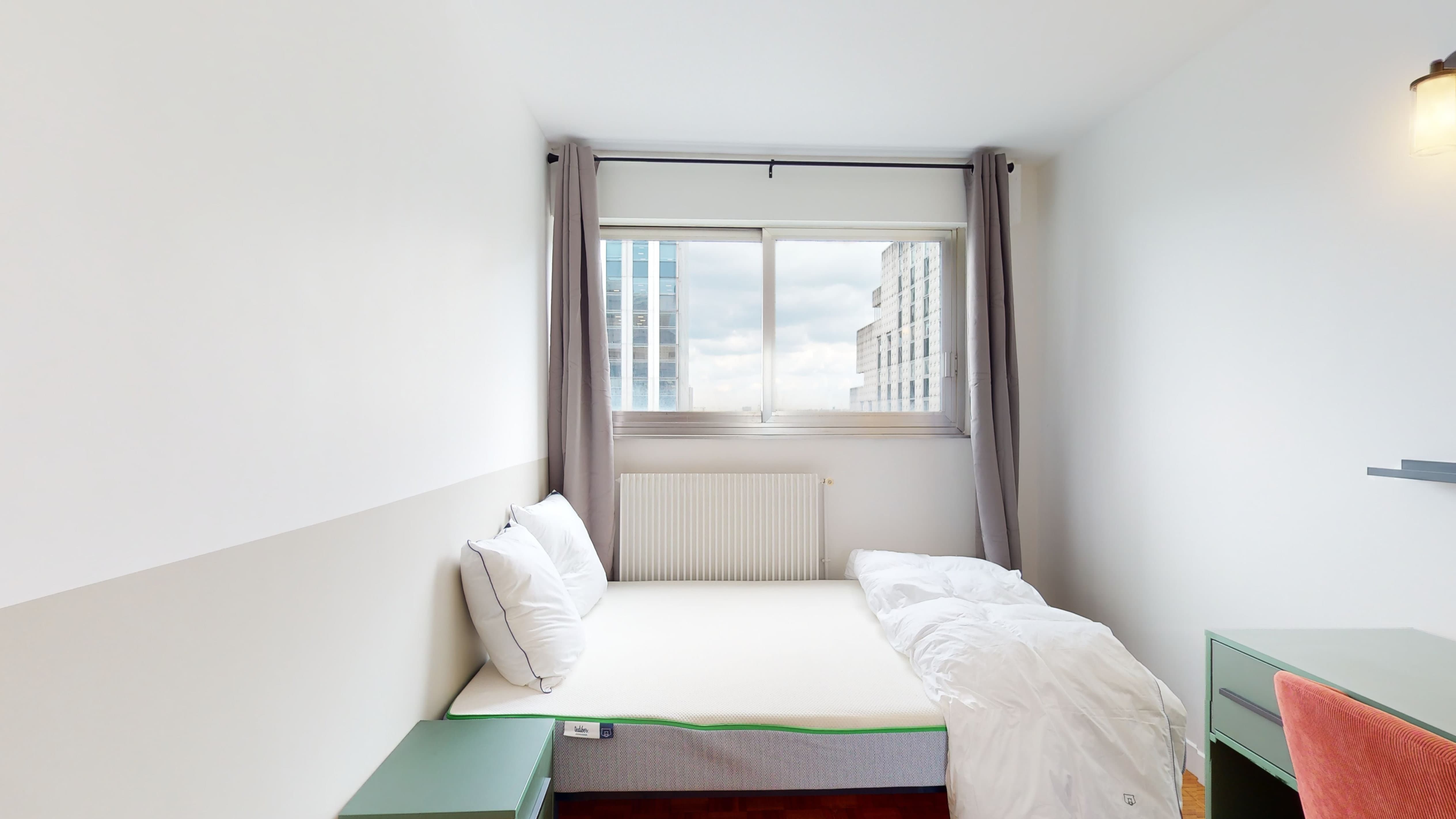 Room 2 - Courbevoie Saisons - Gallery - 2