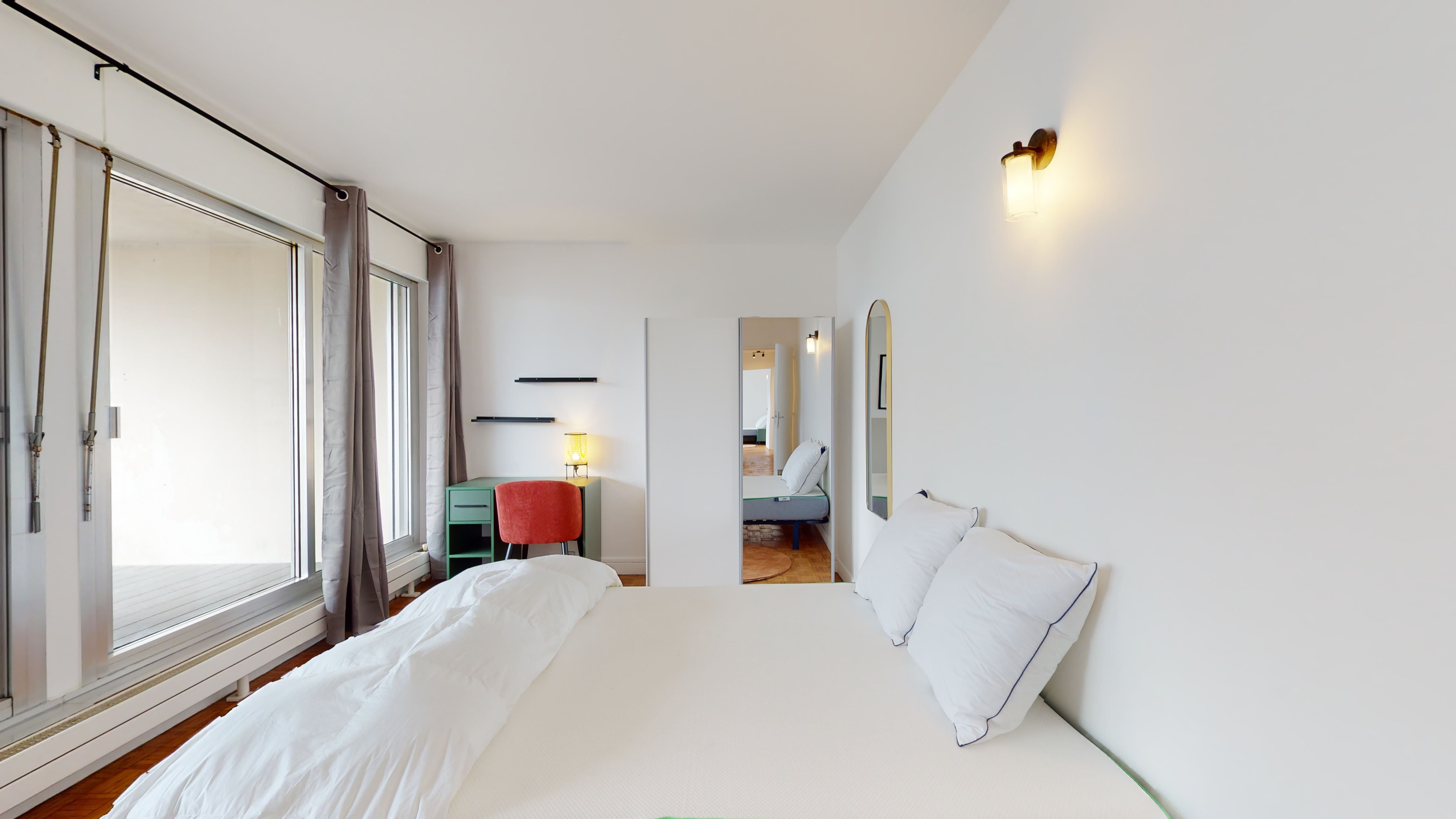 Room 4 - Courbevoie Saisons - Gallery - 1