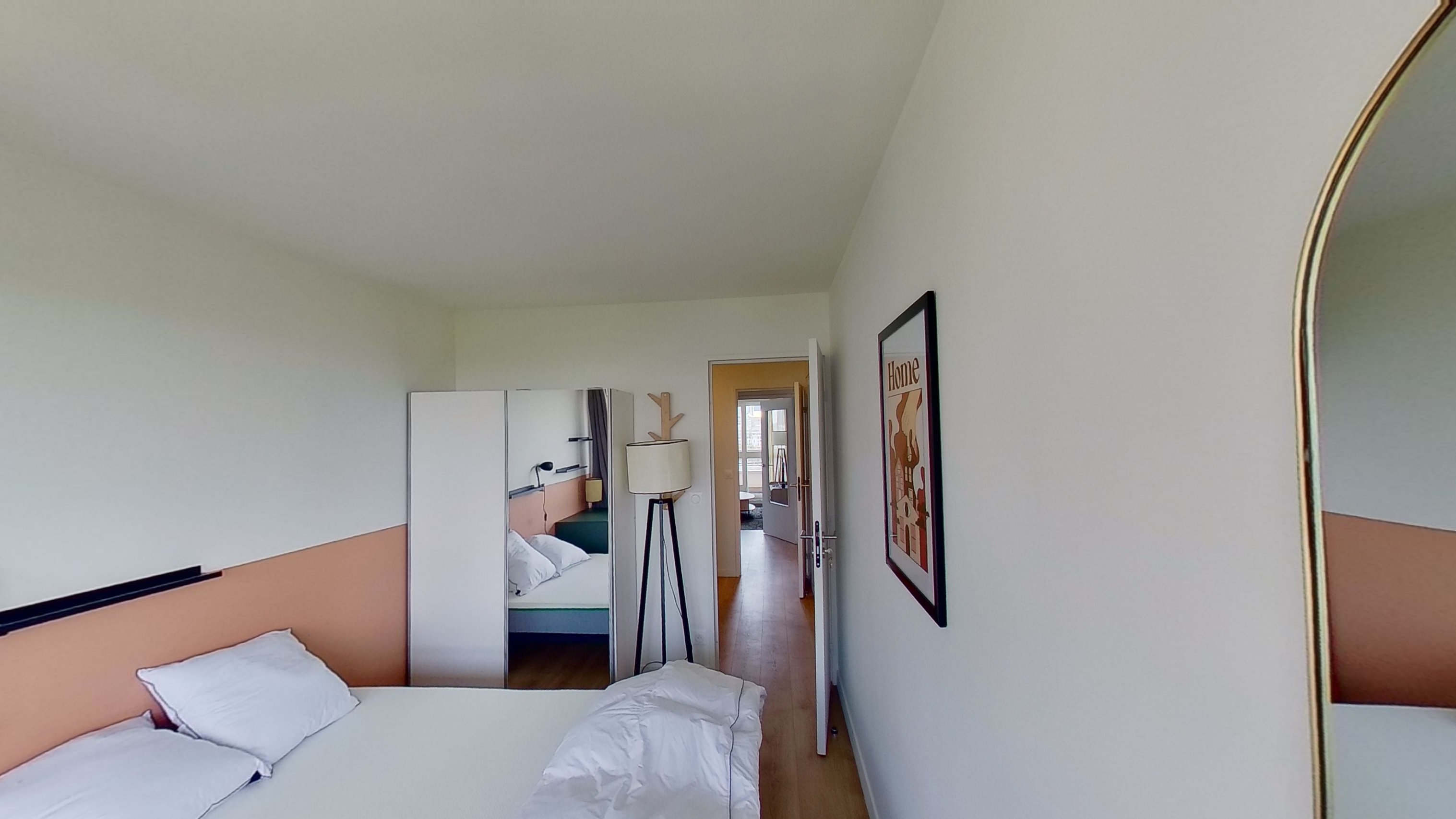 Room 2 - 2