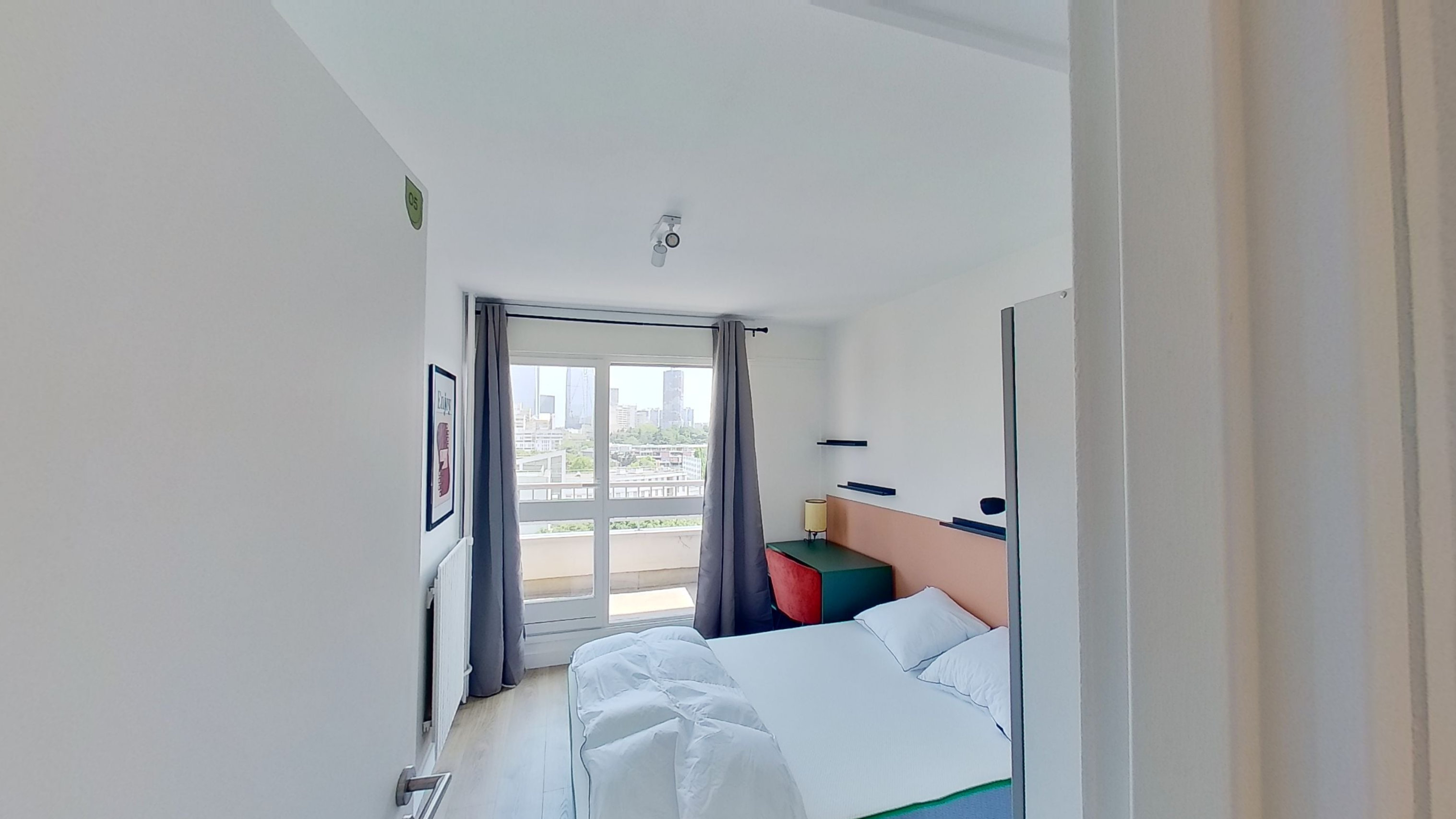 Room 5 - 1