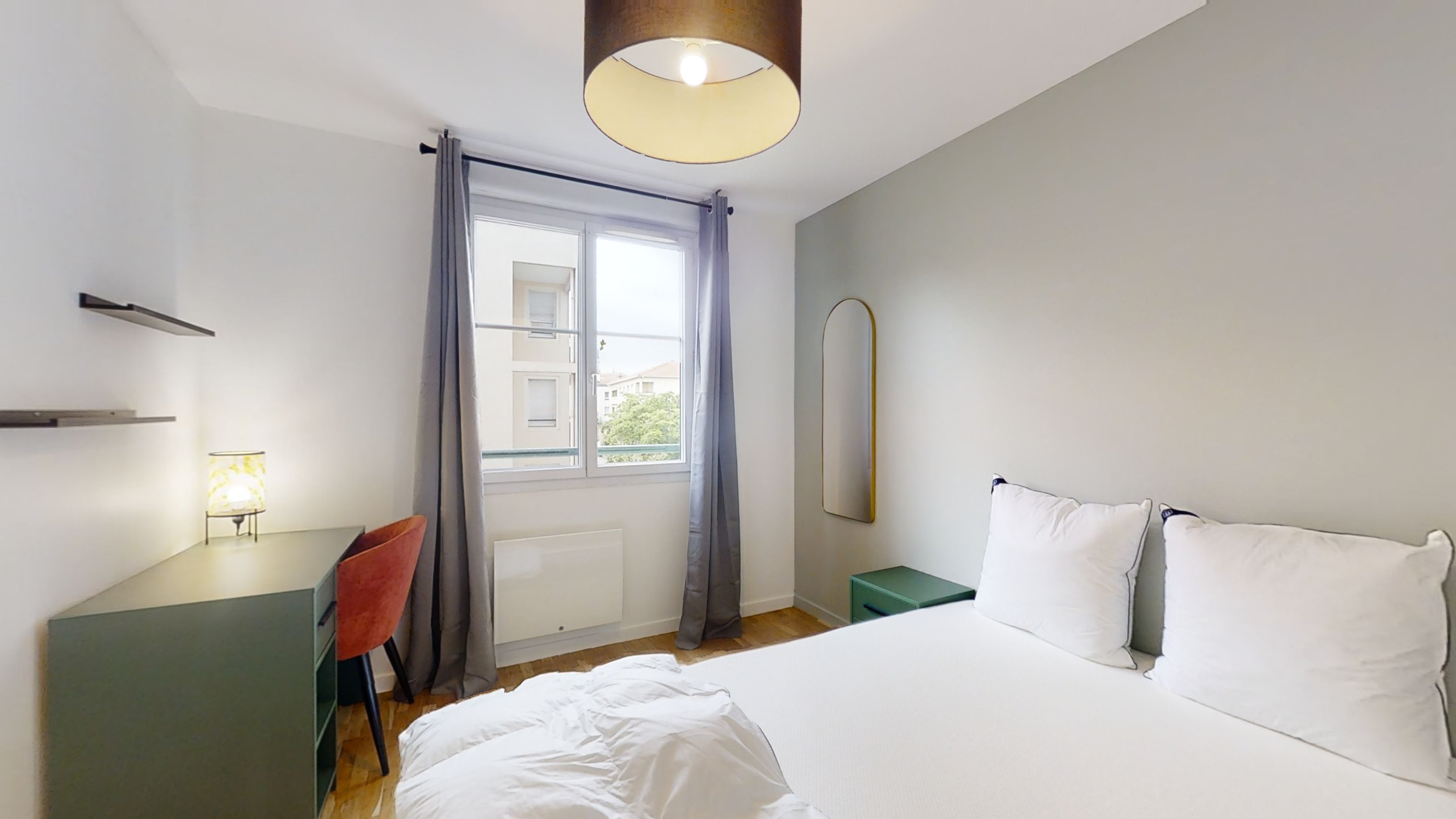  Room 3  -  Lyon Jean 23  - Gallery -  3