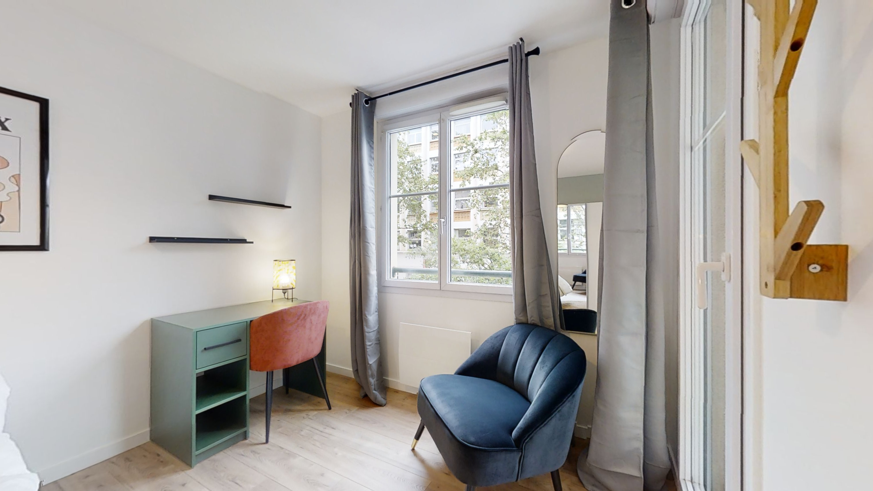 Room 5 - Lyon Jean 23 - Gallery - 2