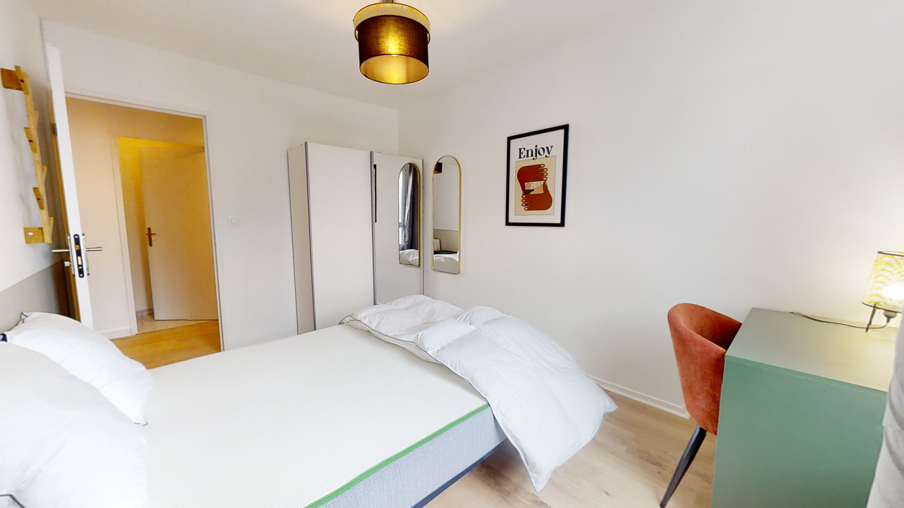  Room 1  -  Villeurbanne Réguillon  - Gallery -  3