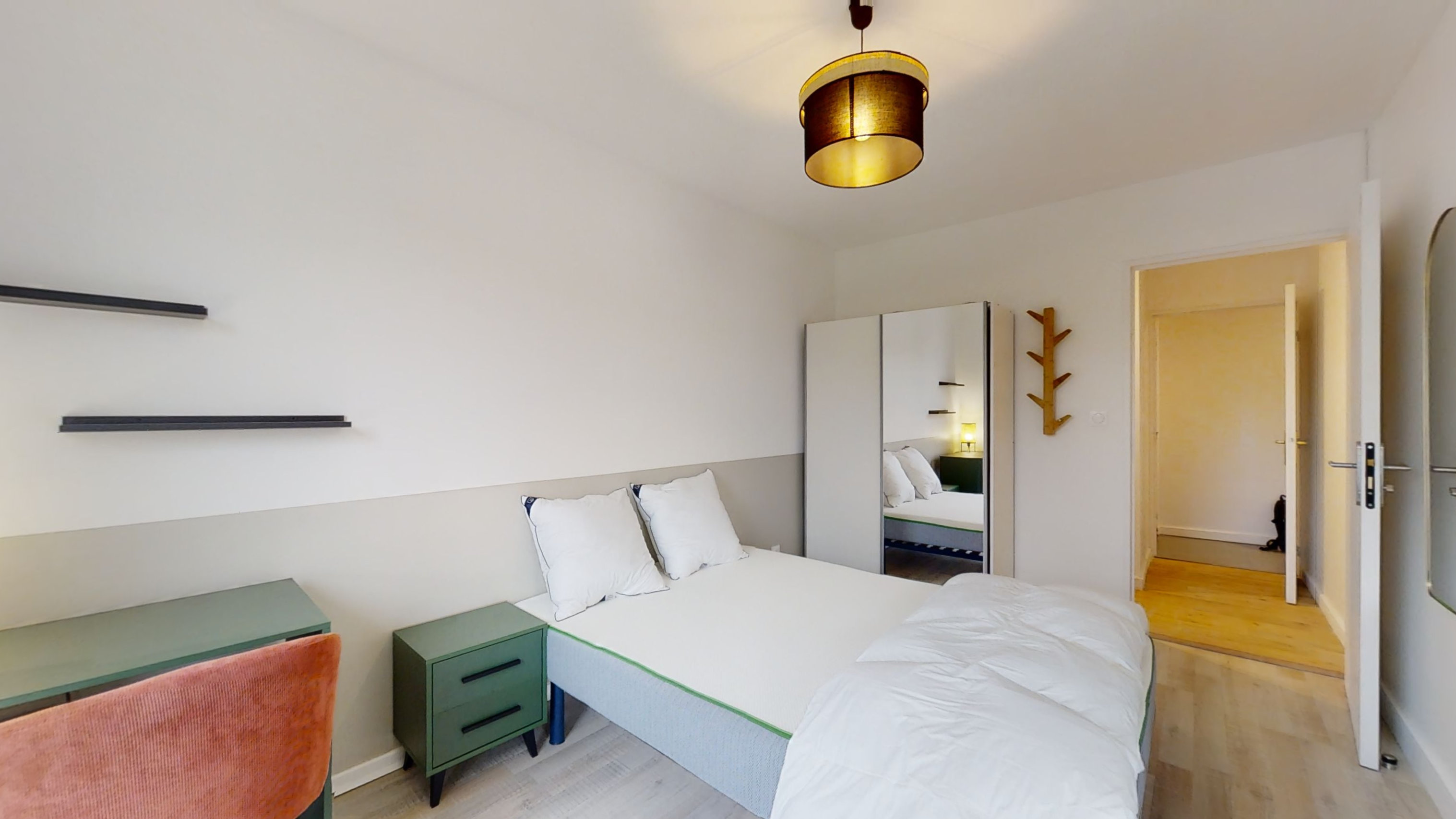  Room 3  -  Villeurbanne Réguillon  - Gallery -  4