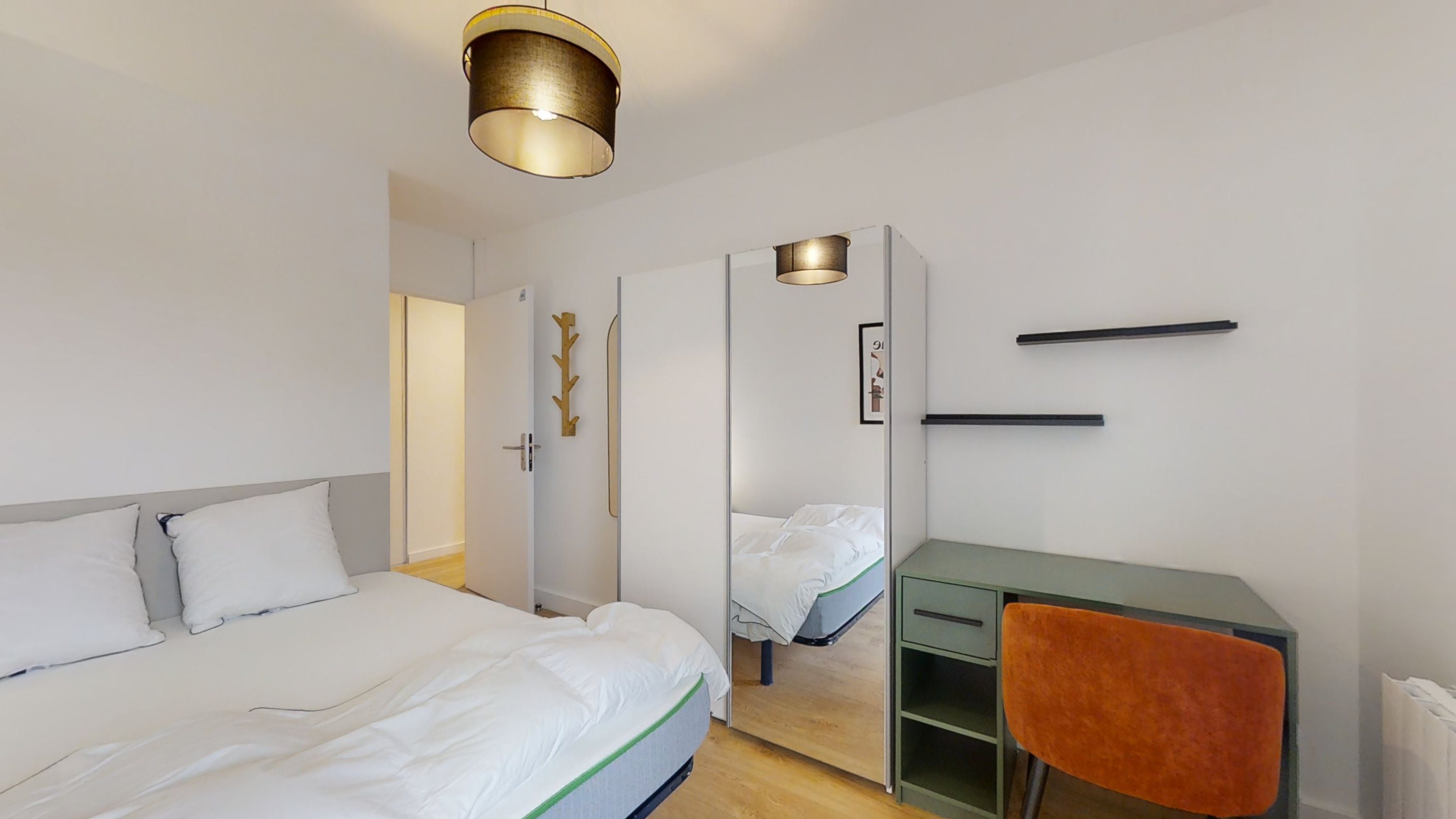  Room 4  -  Villeurbanne Réguillon  - Gallery -  4