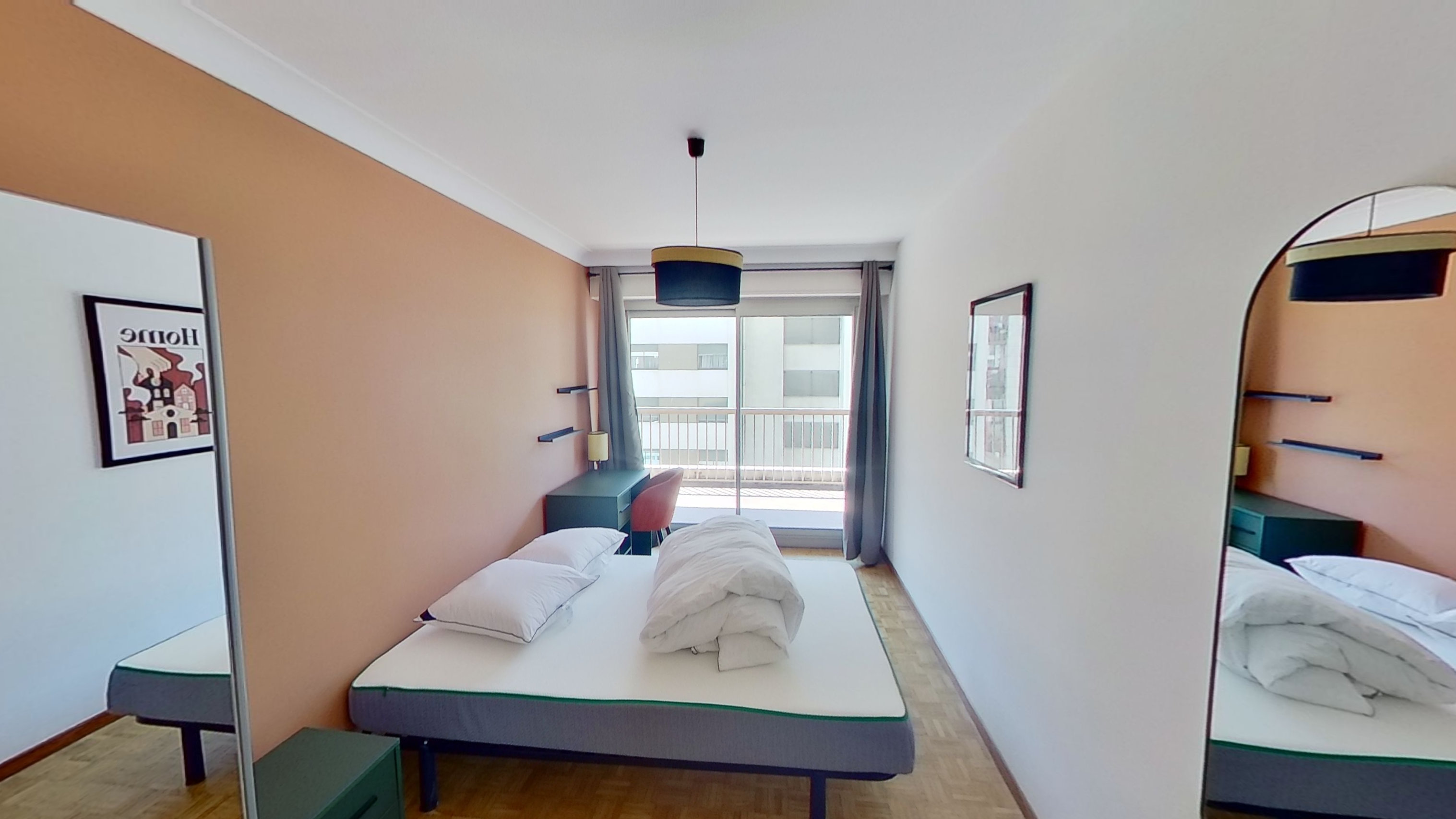 Room 4 - 1