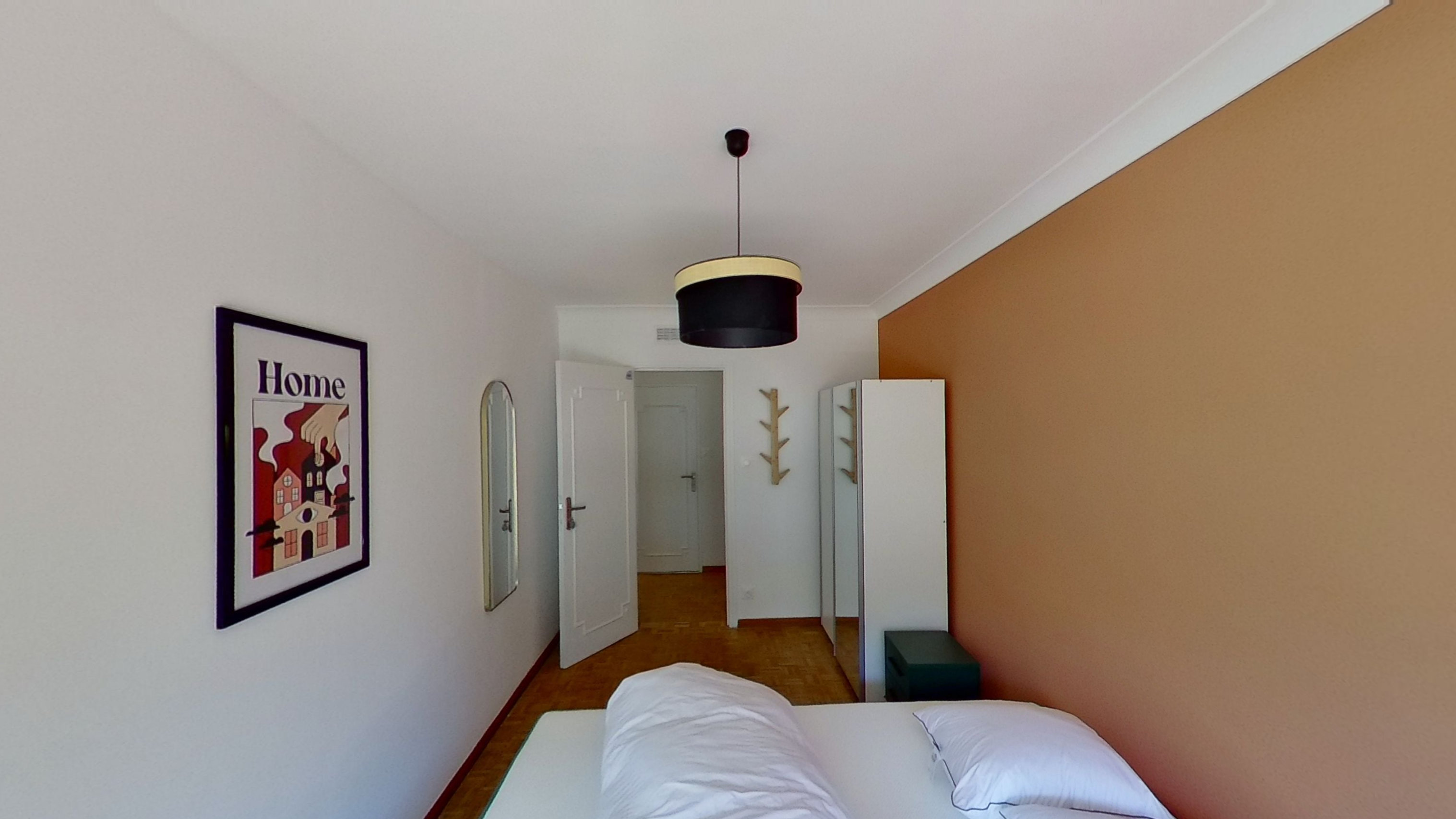 Room 4 - 3
