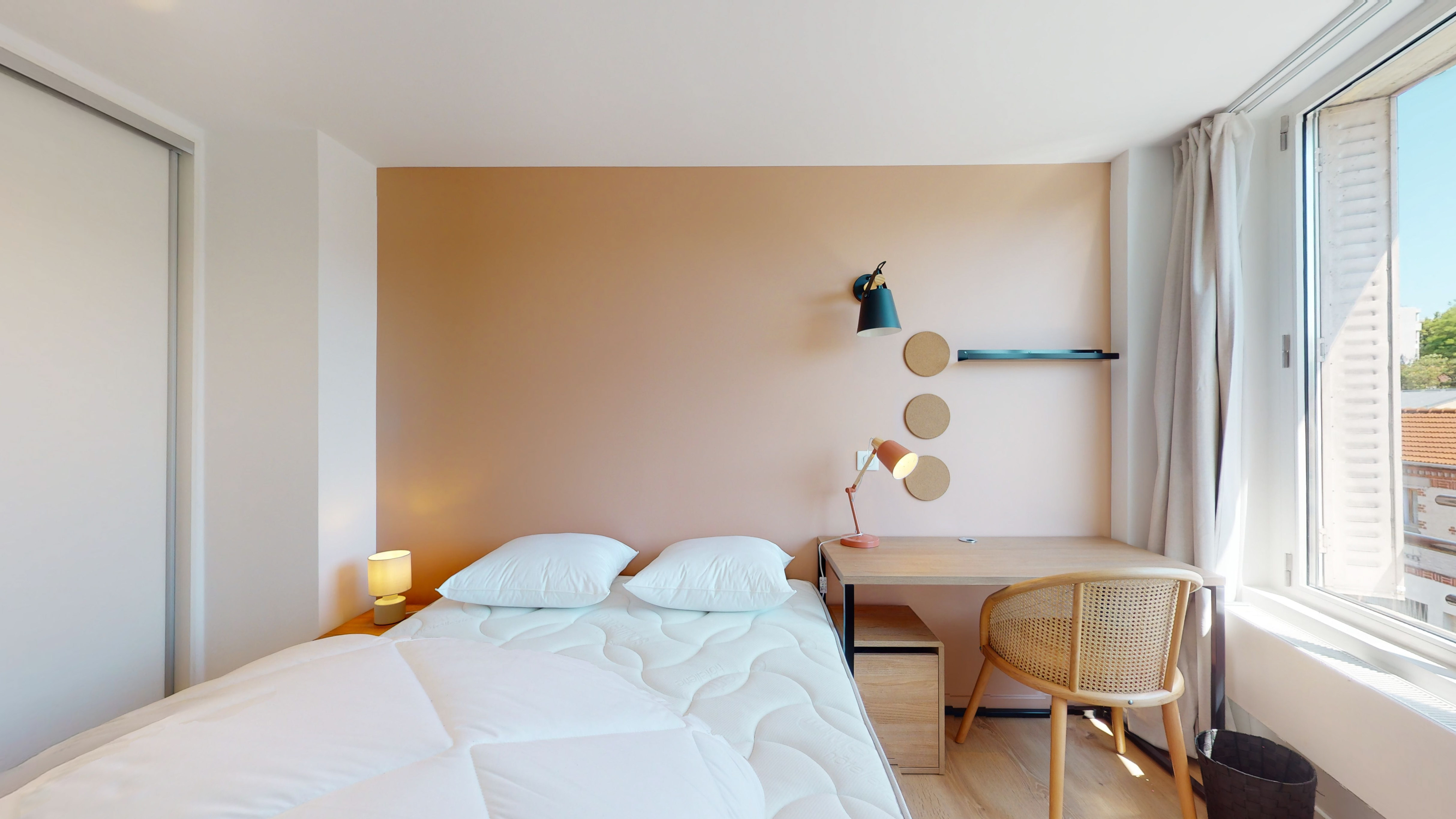  Room For One Person - 9  -  Atwood  - Gallery -  2