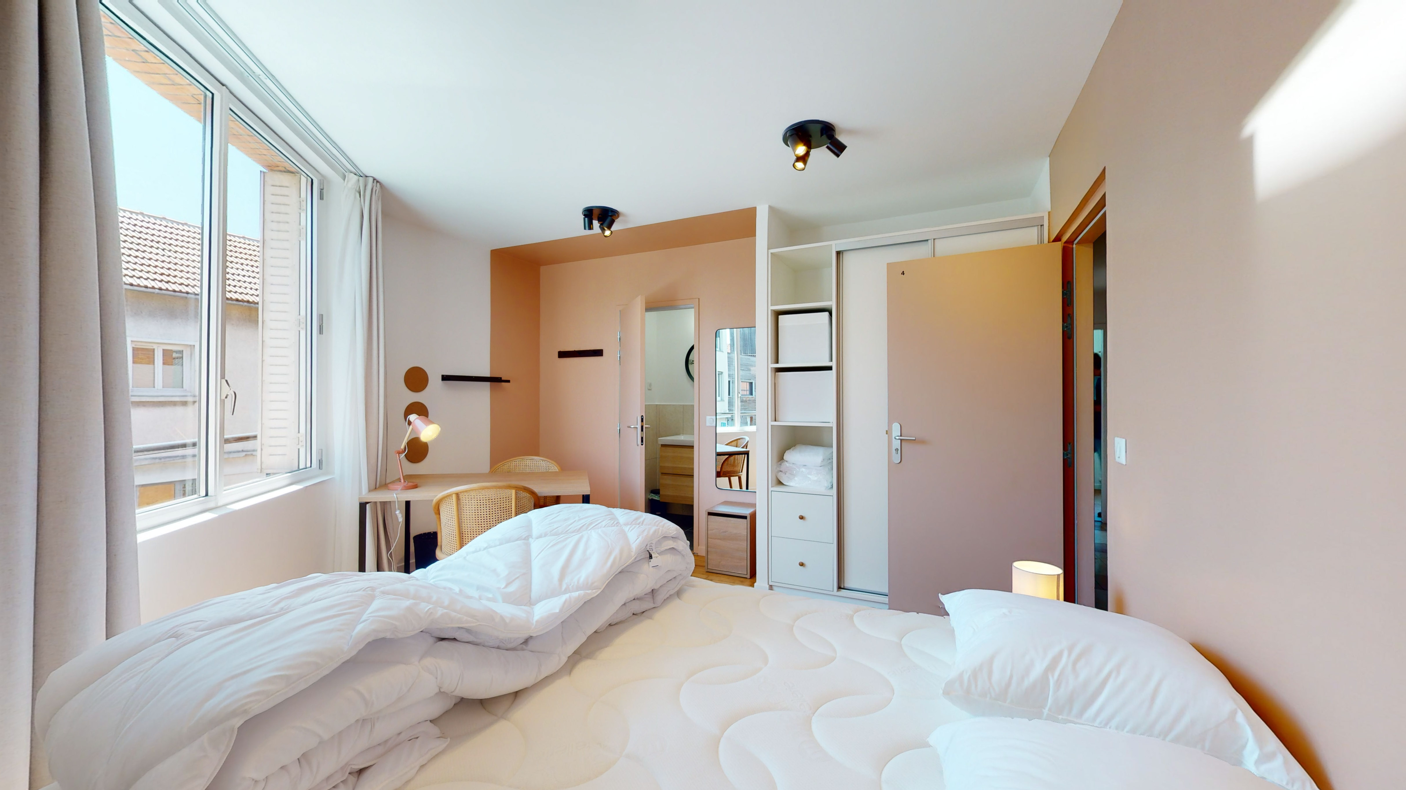  Room For Two Person - 4  -  Atwood  - Gallery -  2