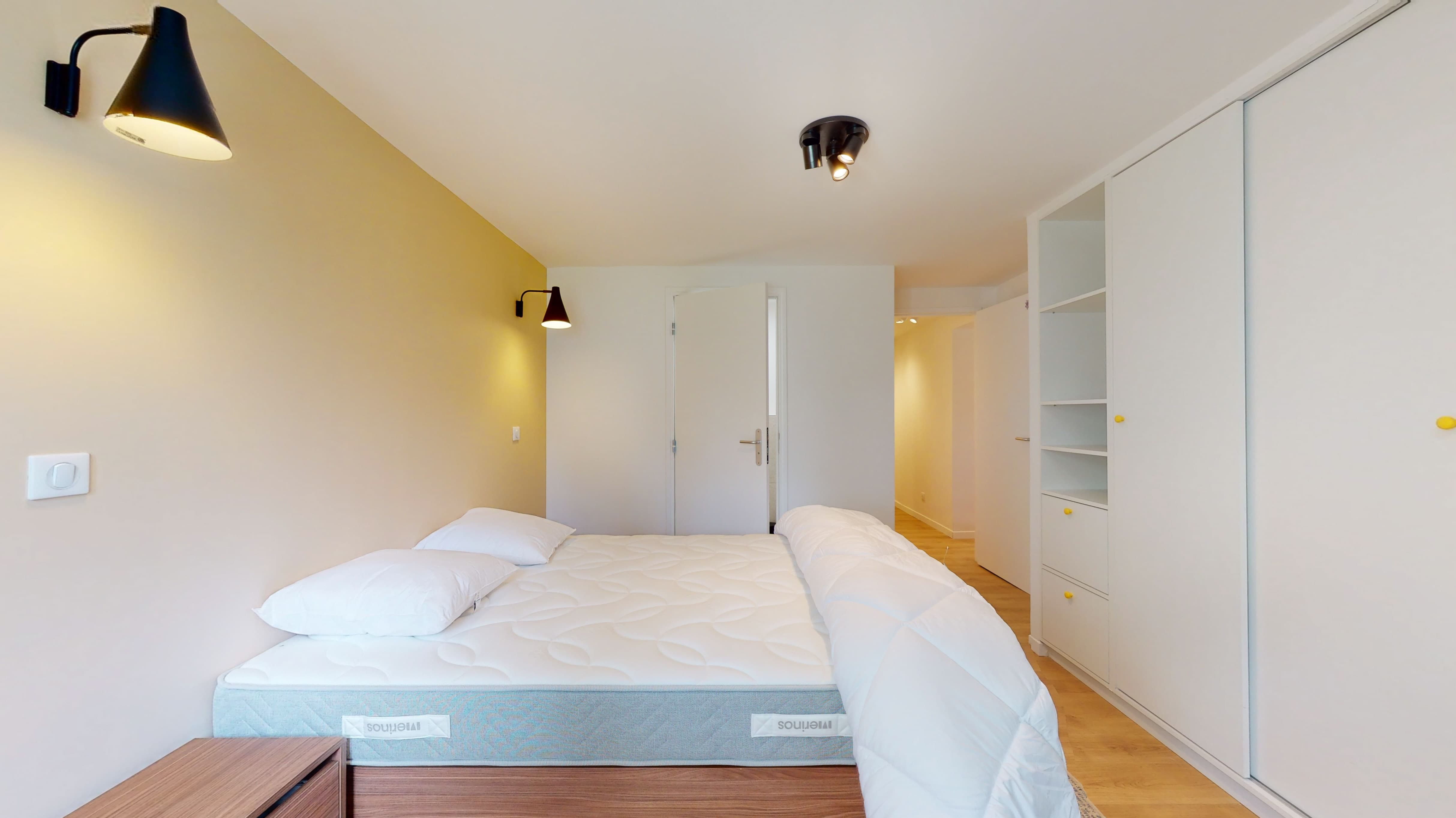  Room For Two Person - 1  -  Whitney  - Gallery -  4