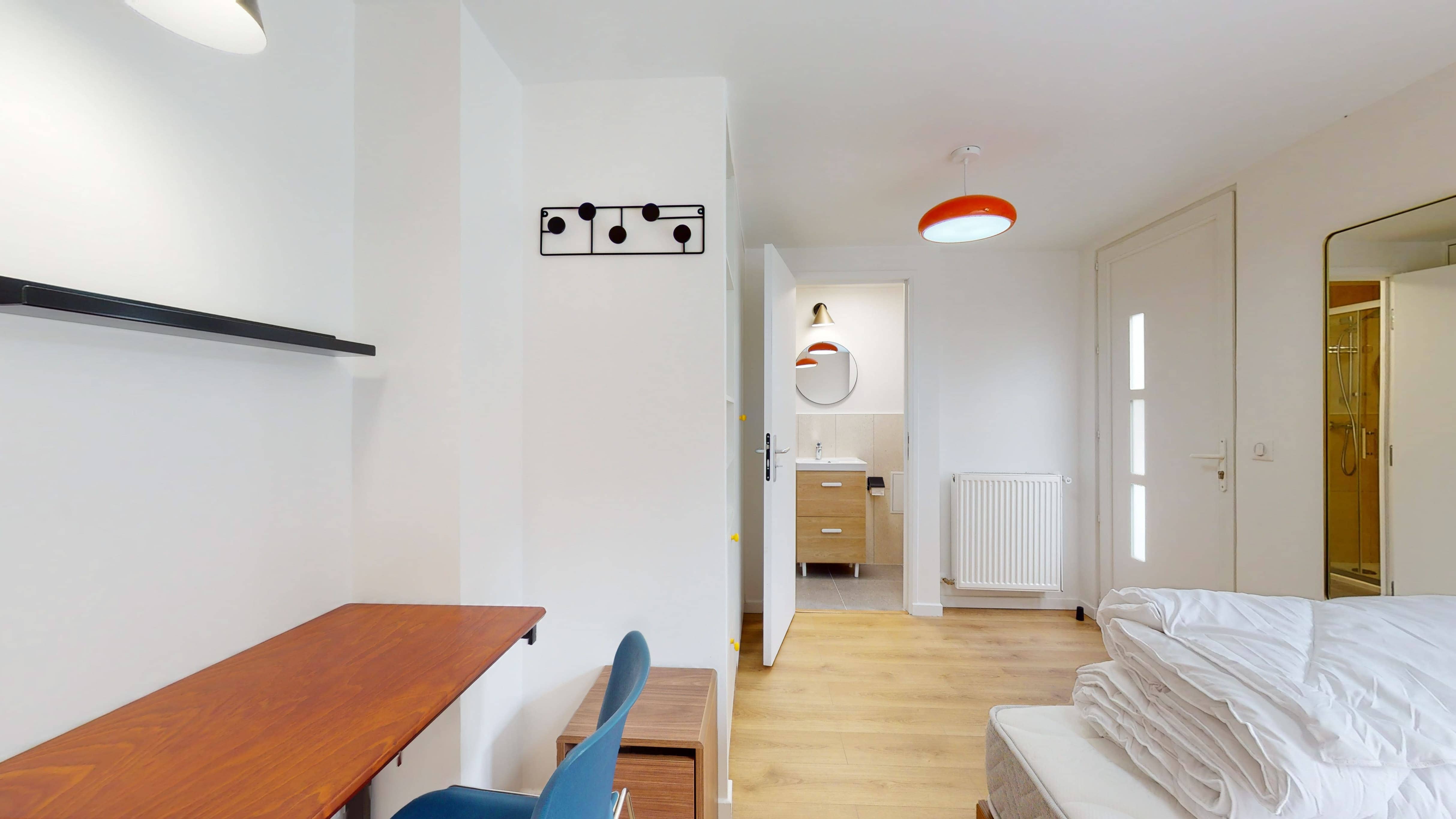  Room For One Person - 4  -  Whitney  - Gallery -  5
