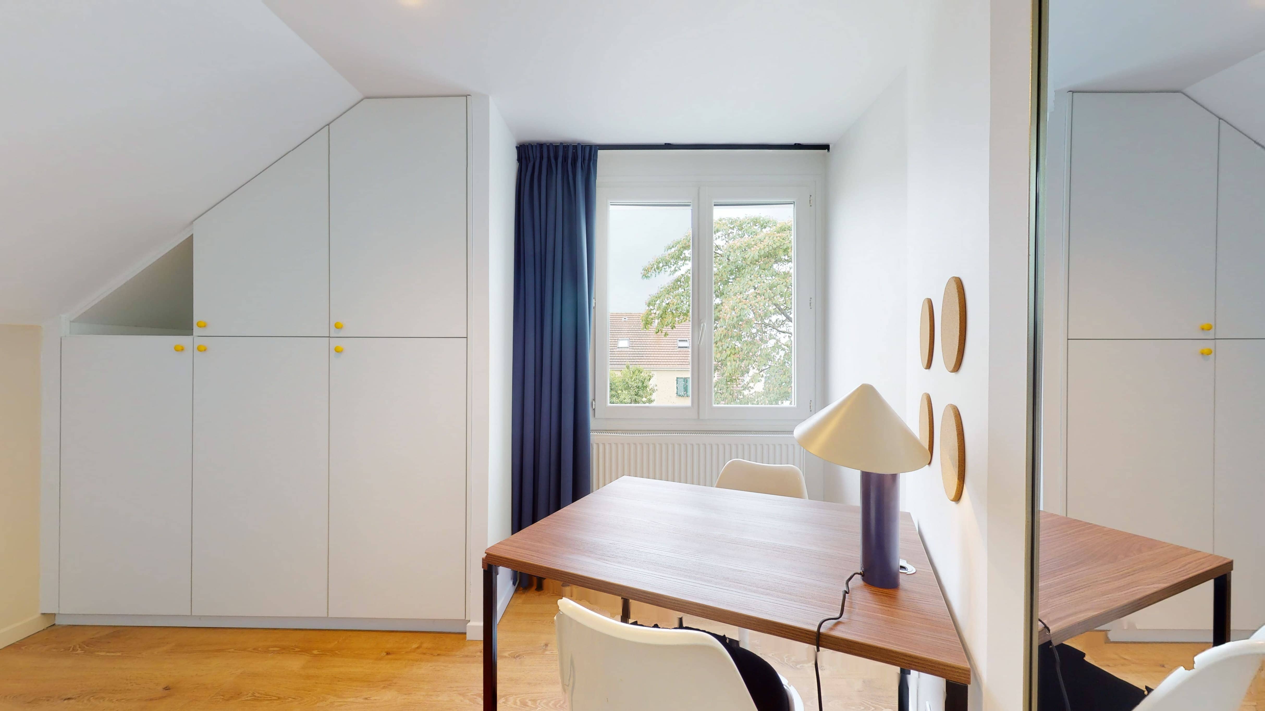  Room For One Person - 11  -  Whitney  - Gallery -  4
