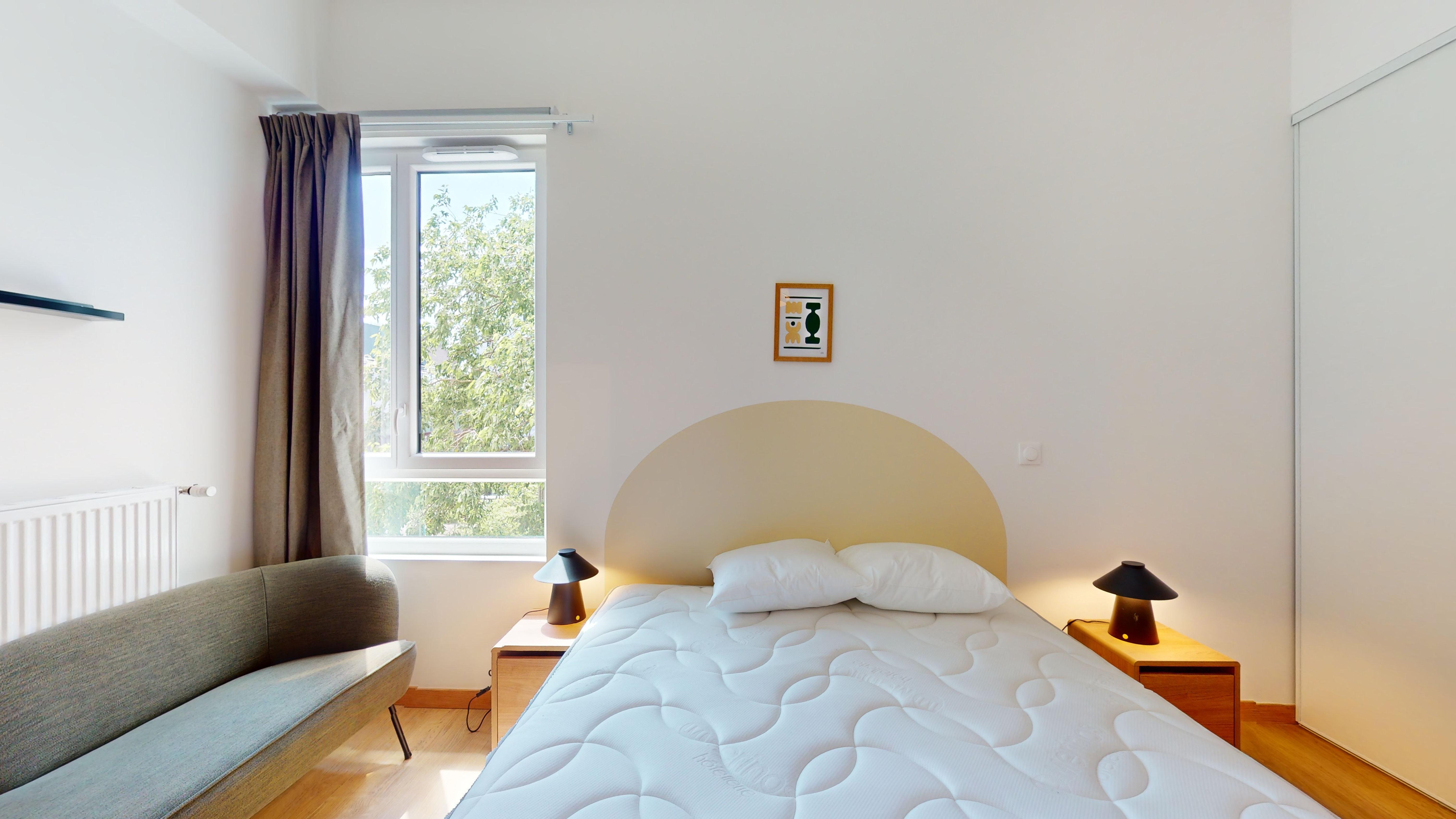 Studio For Two People - E02 - 4