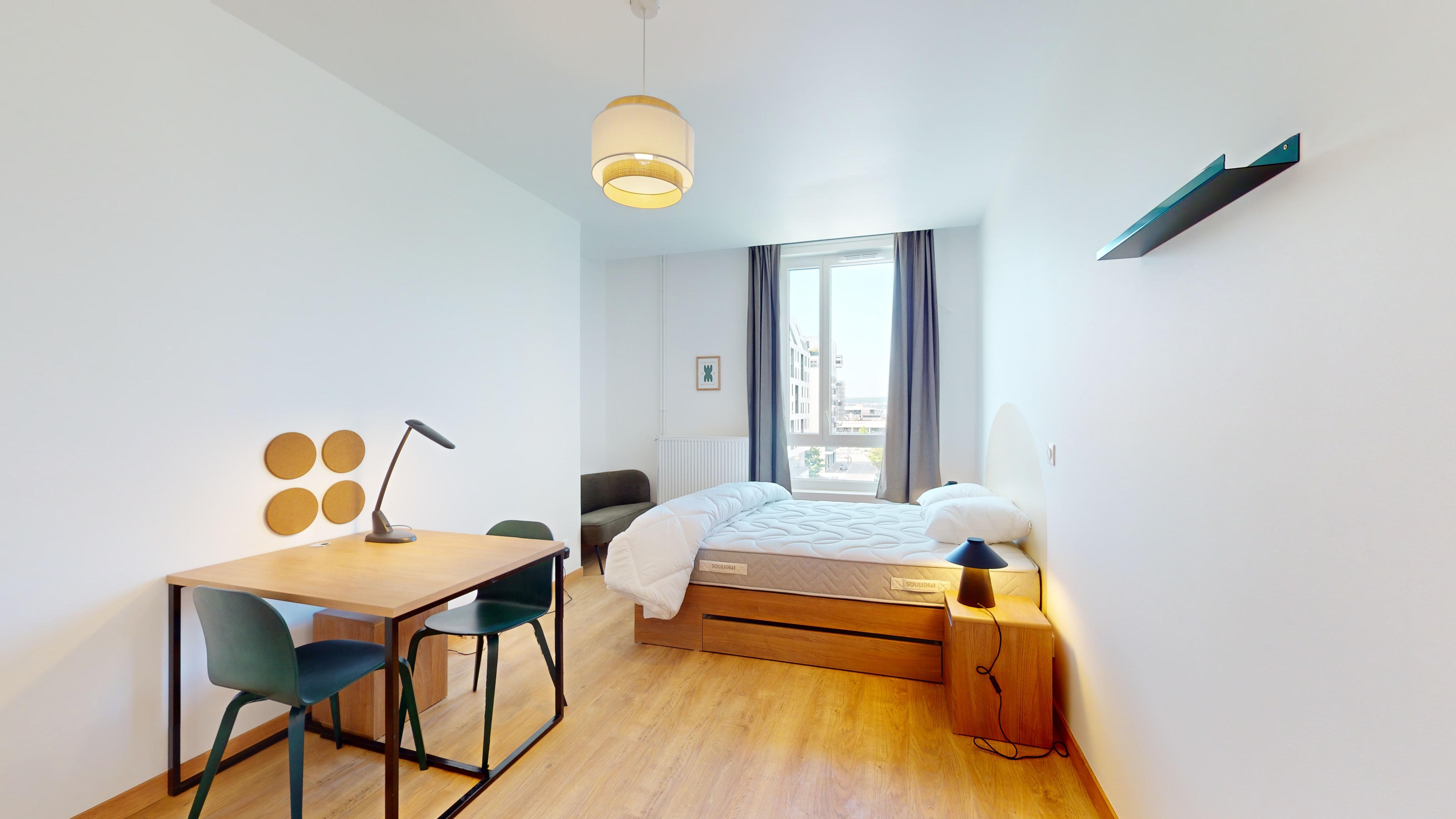 Studio For Two People - 201 - 6