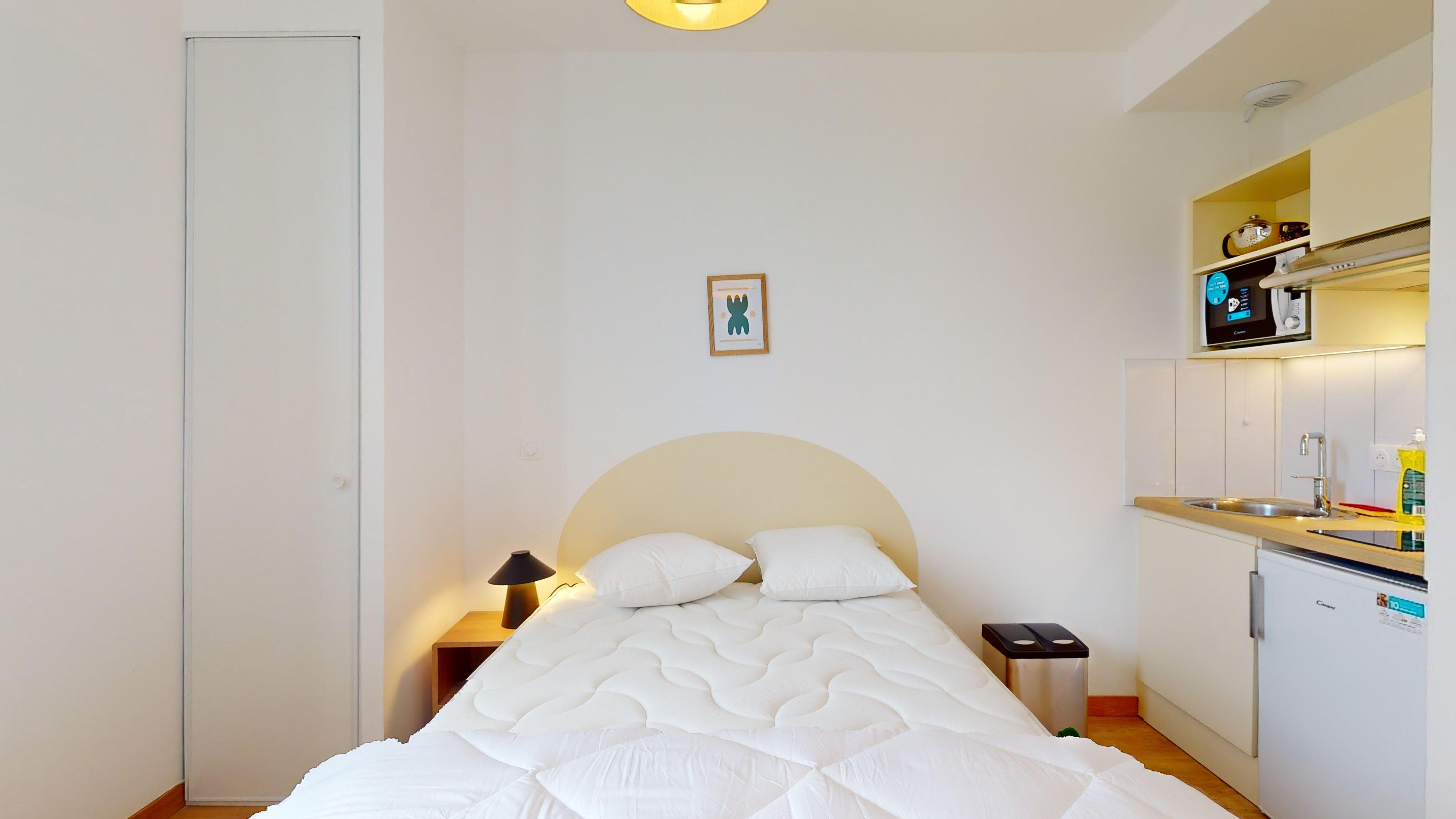 Studio For One Person - 212 - 1