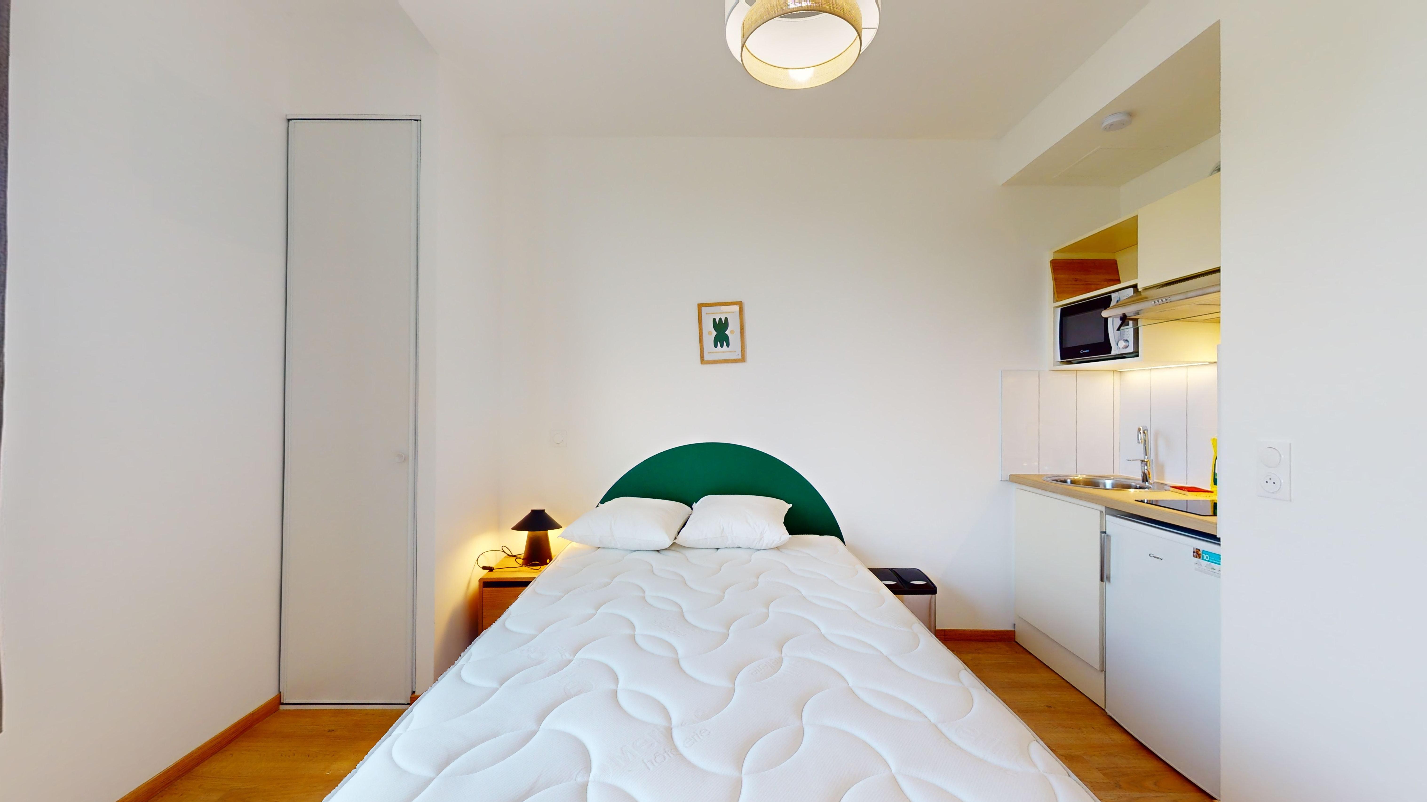 Studio For One Person - 304 - 5
