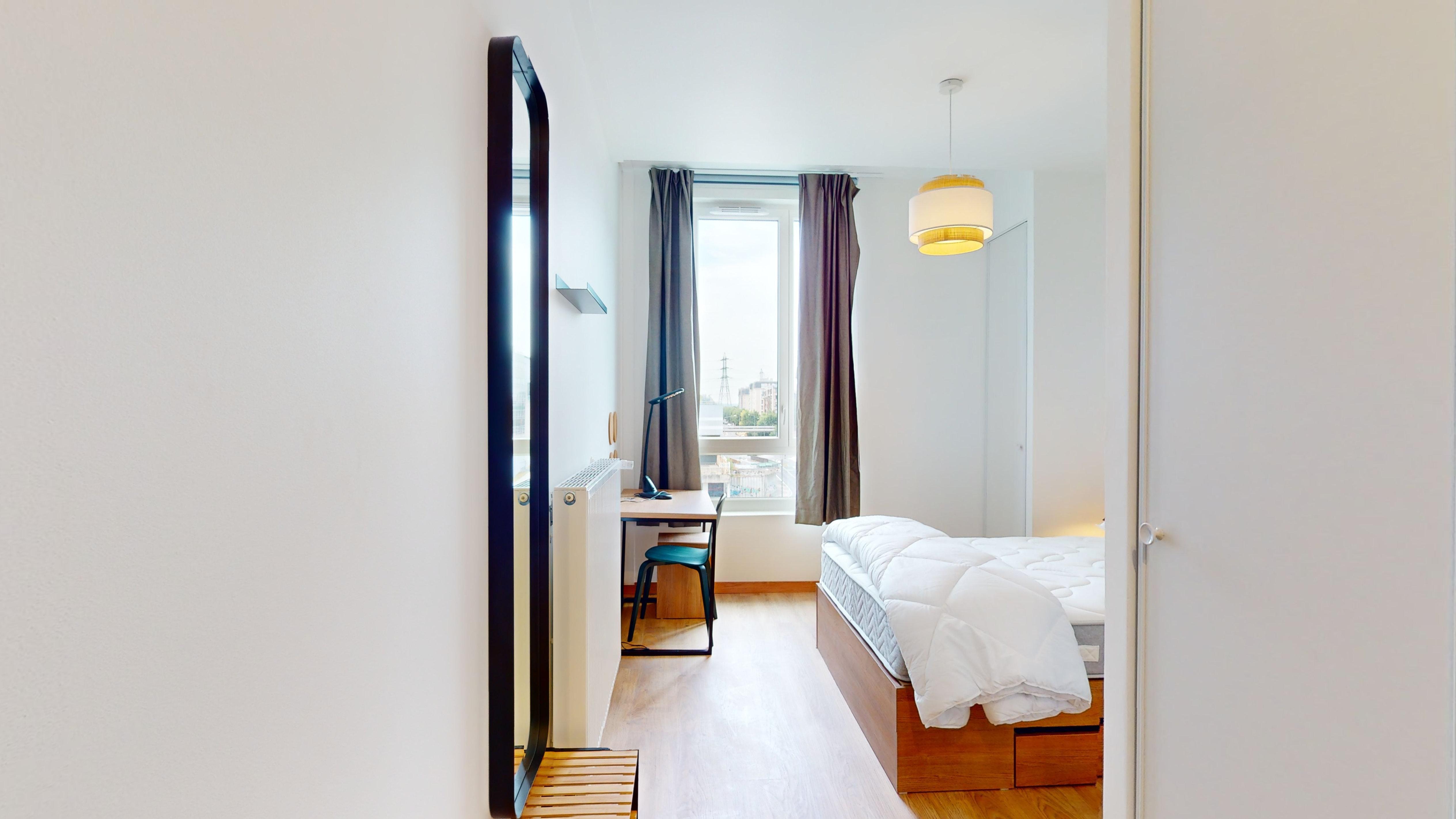 Studio For One Person - 312 - 6