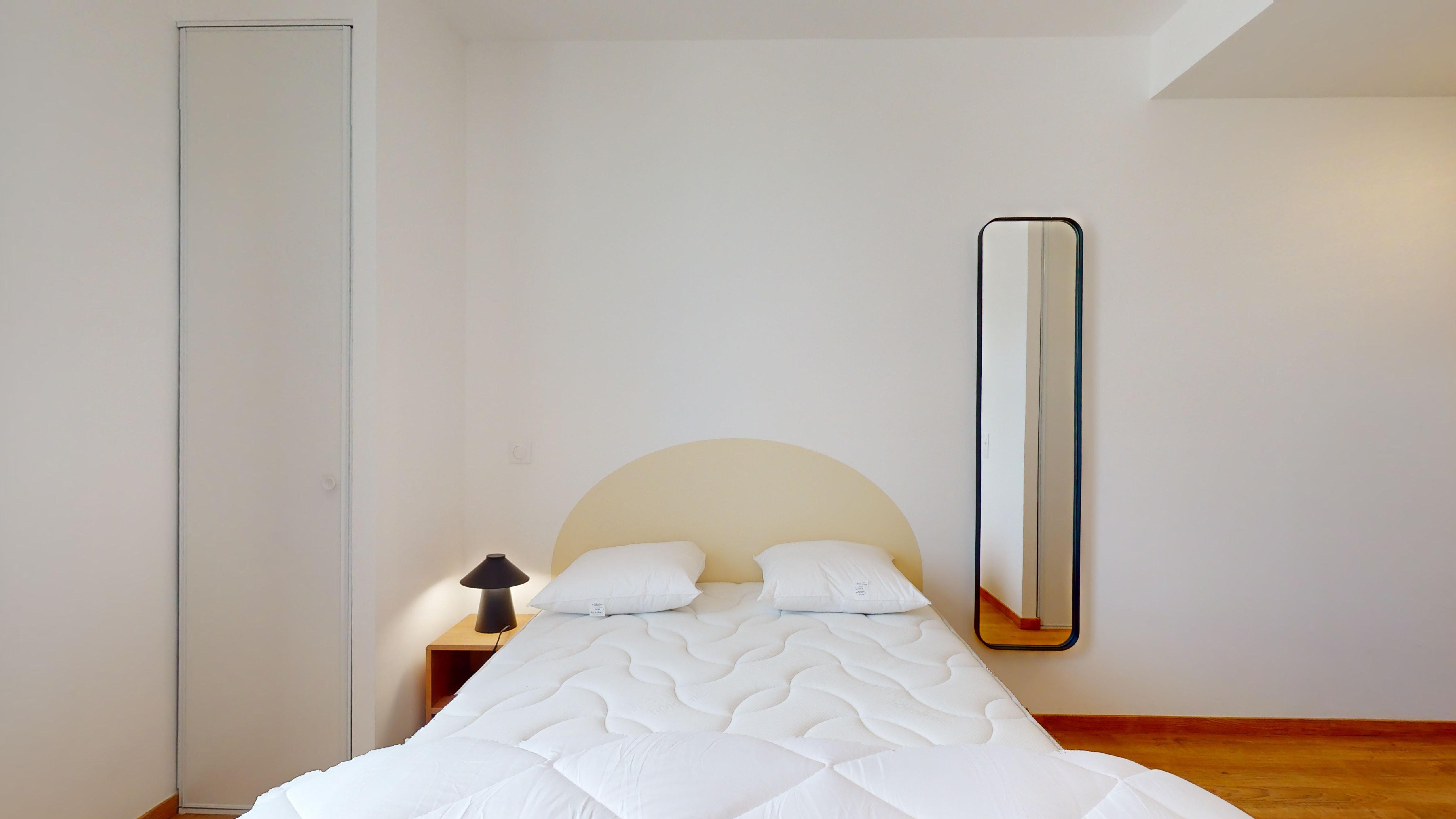 Studio For One Person - 313 - 3